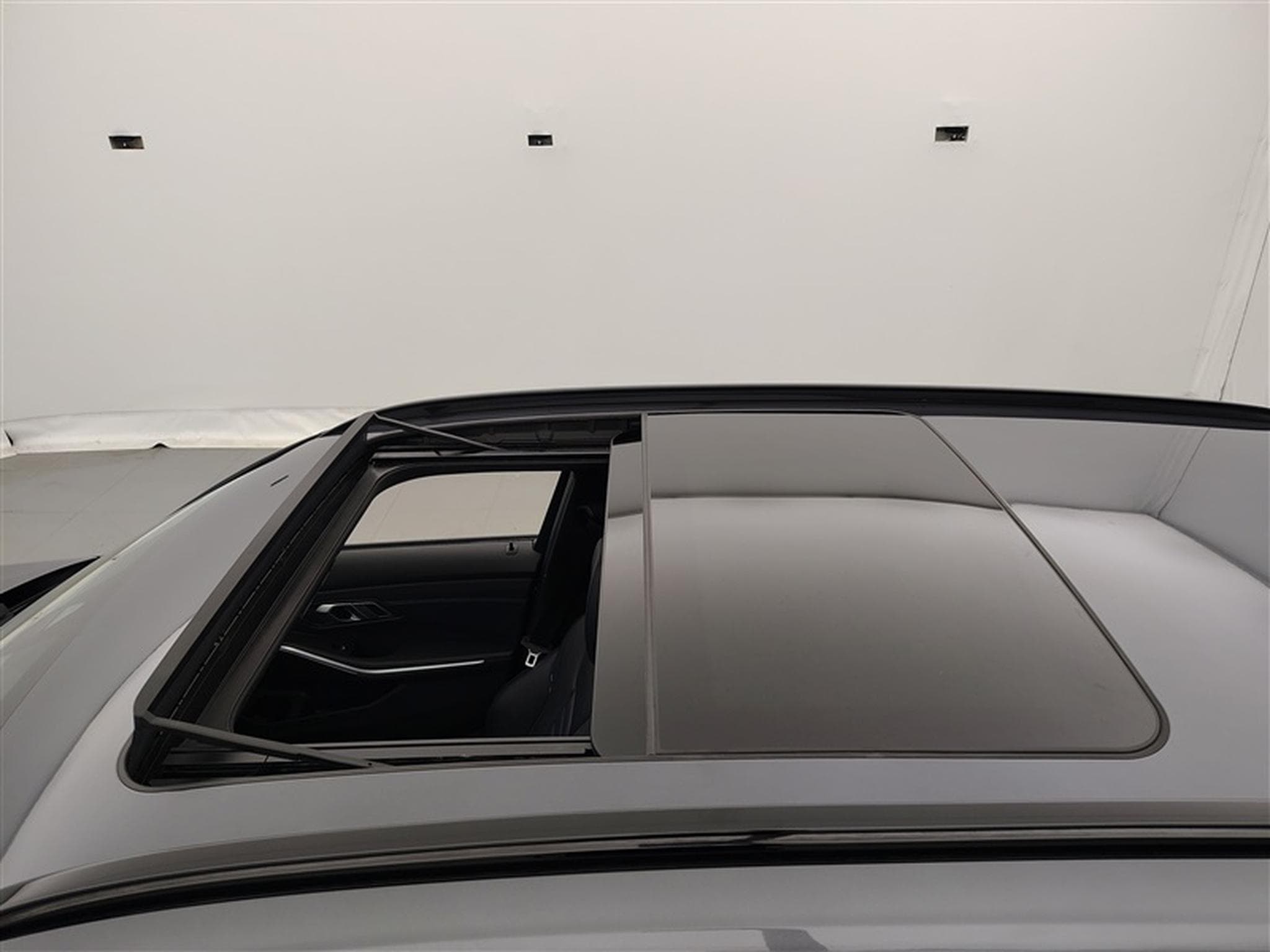 BMW 320 320 dA Pack M CUIR / NAVI / TO PANO / CARPLAY (2021) - Photo 19