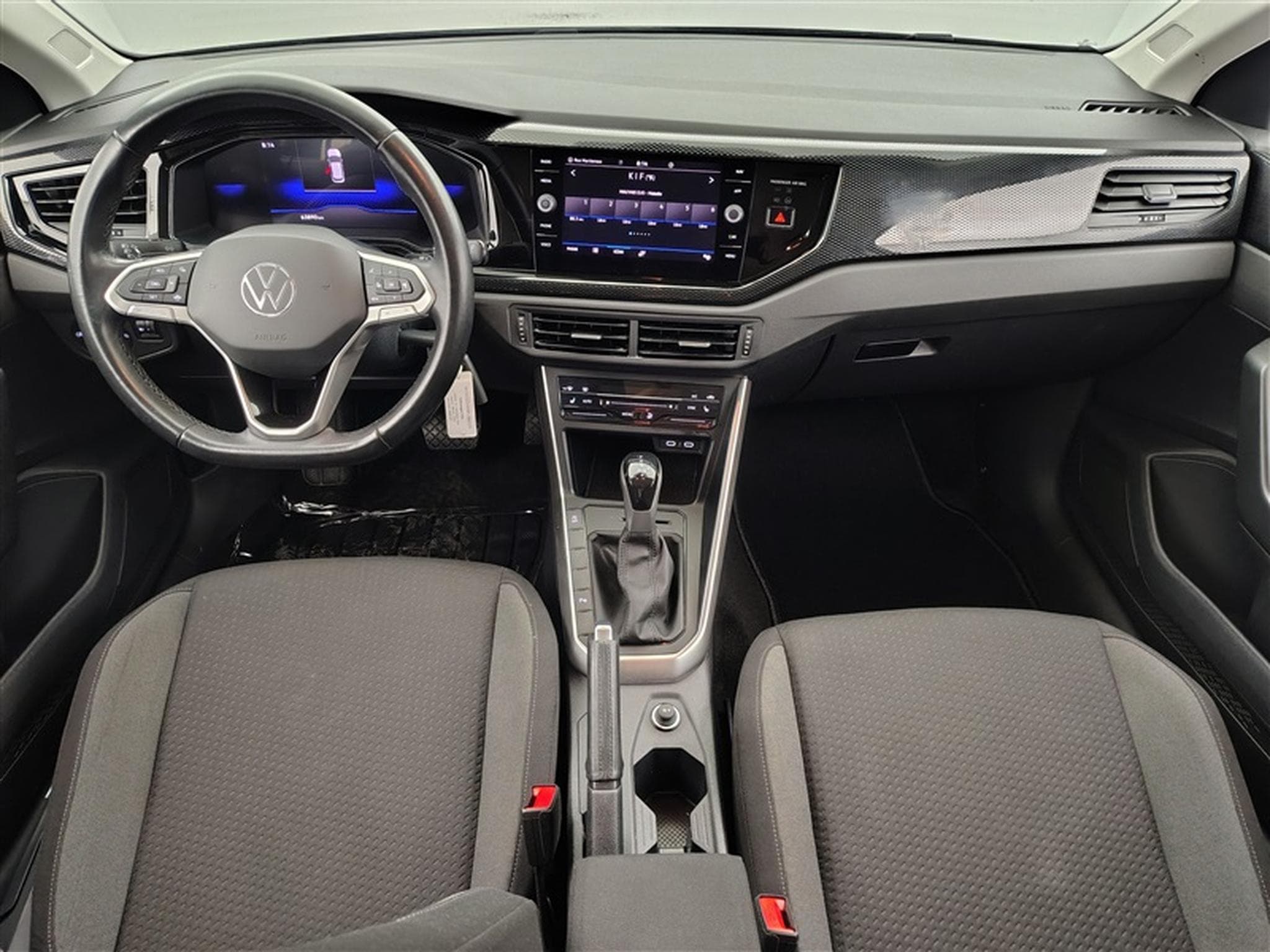 VW Polo 1.0 TSI 95Cv DSG CARPLAY / FULL LED / PDC AV-AR (2024) - Photo 8