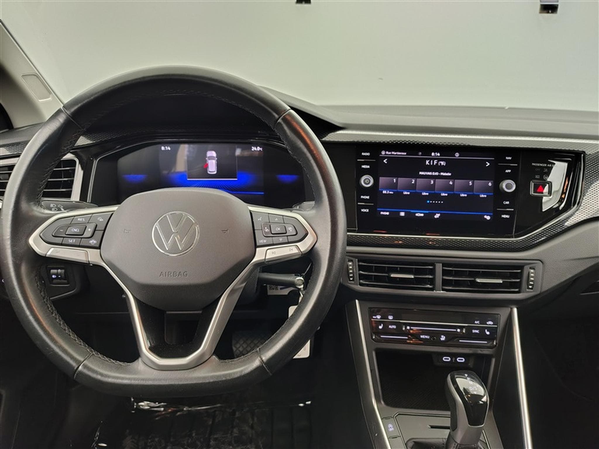 VW Polo 1.0 TSI 95Cv DSG CARPLAY / FULL LED / PDC AV-AR (2024) - Photo 9