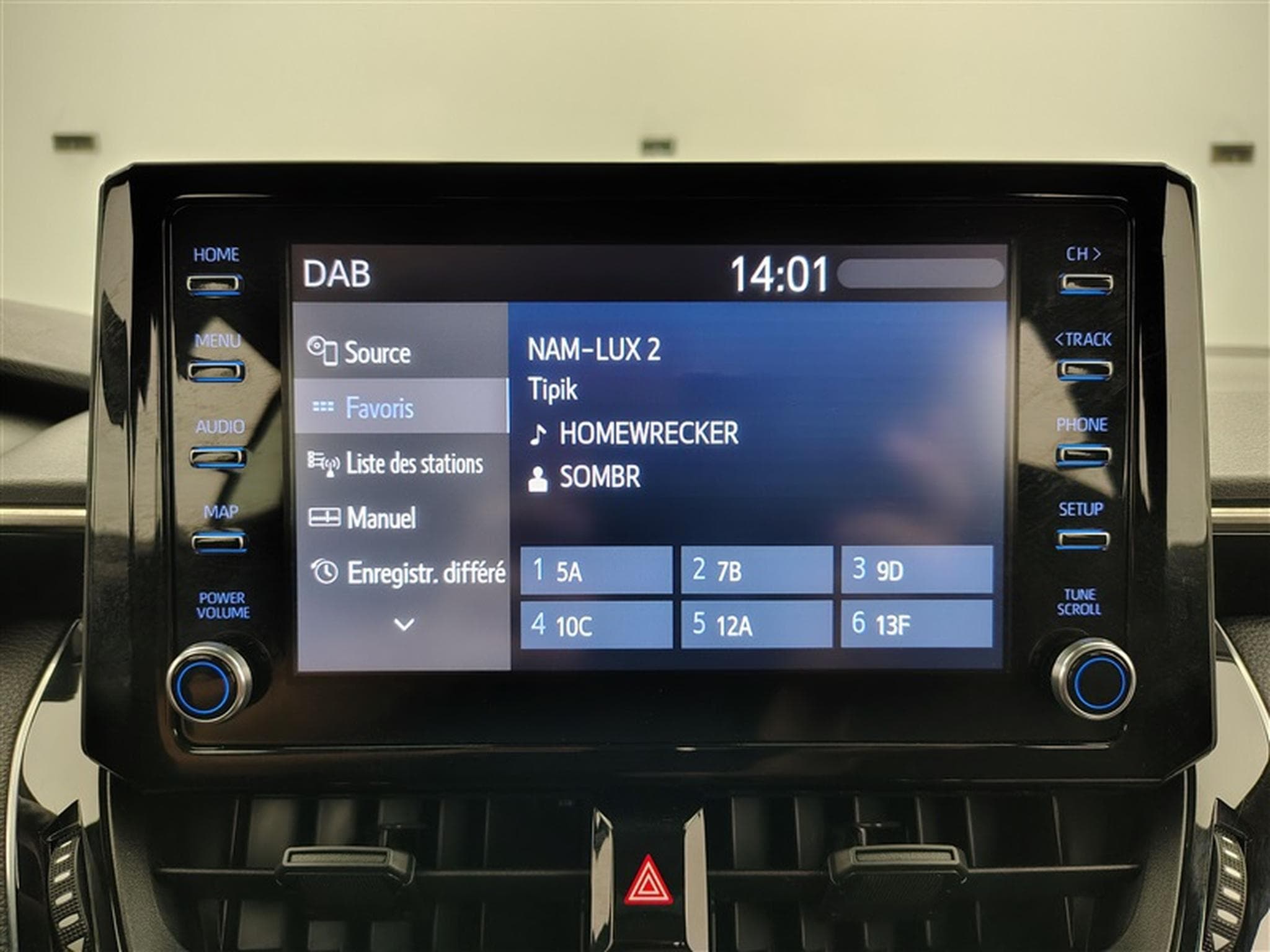 Toyota Corolla (2022) - Photo 11