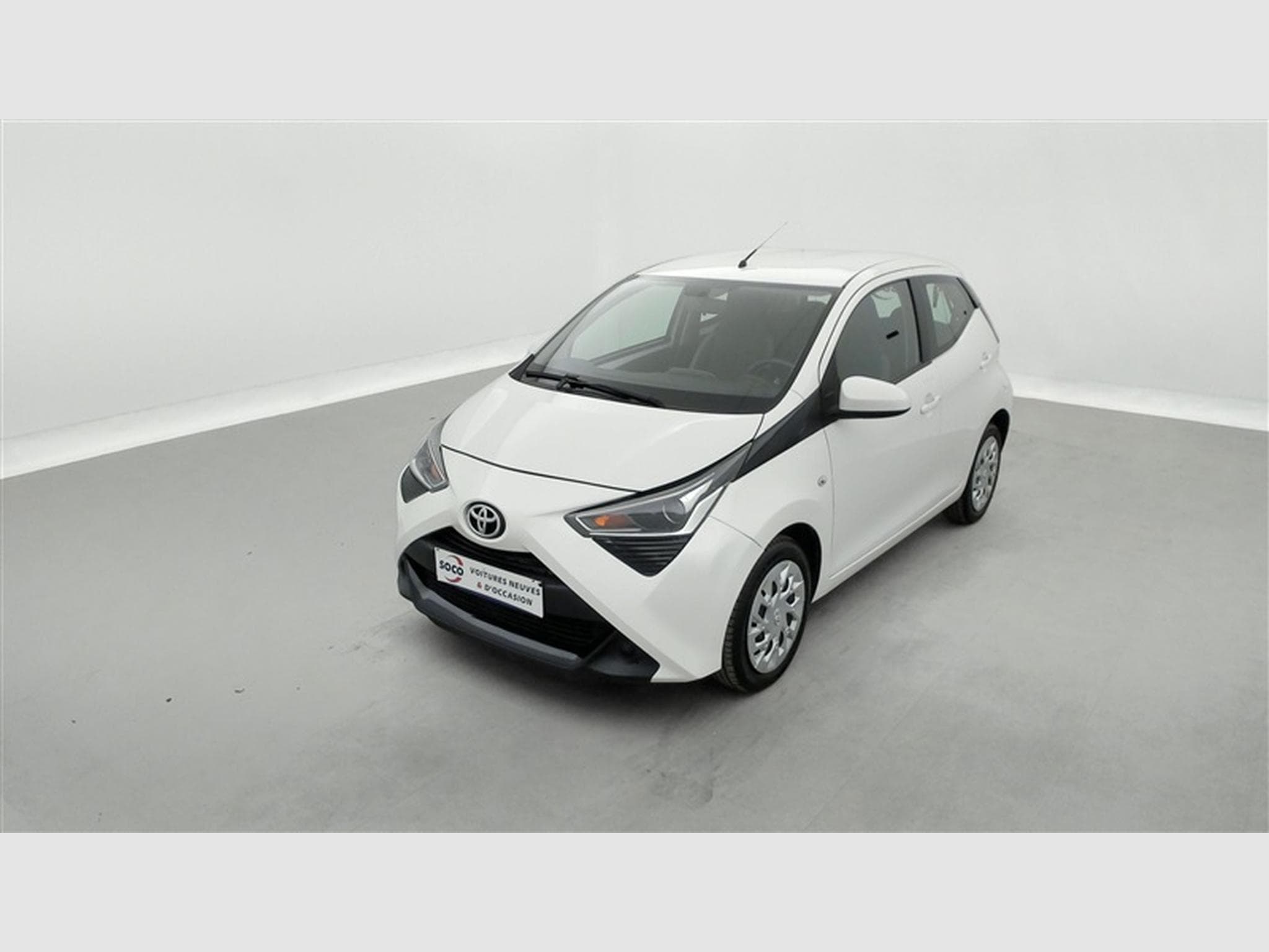 Toyota Aygo 1.0i VVT-i X-Play AUTO (2020) - Photo 1