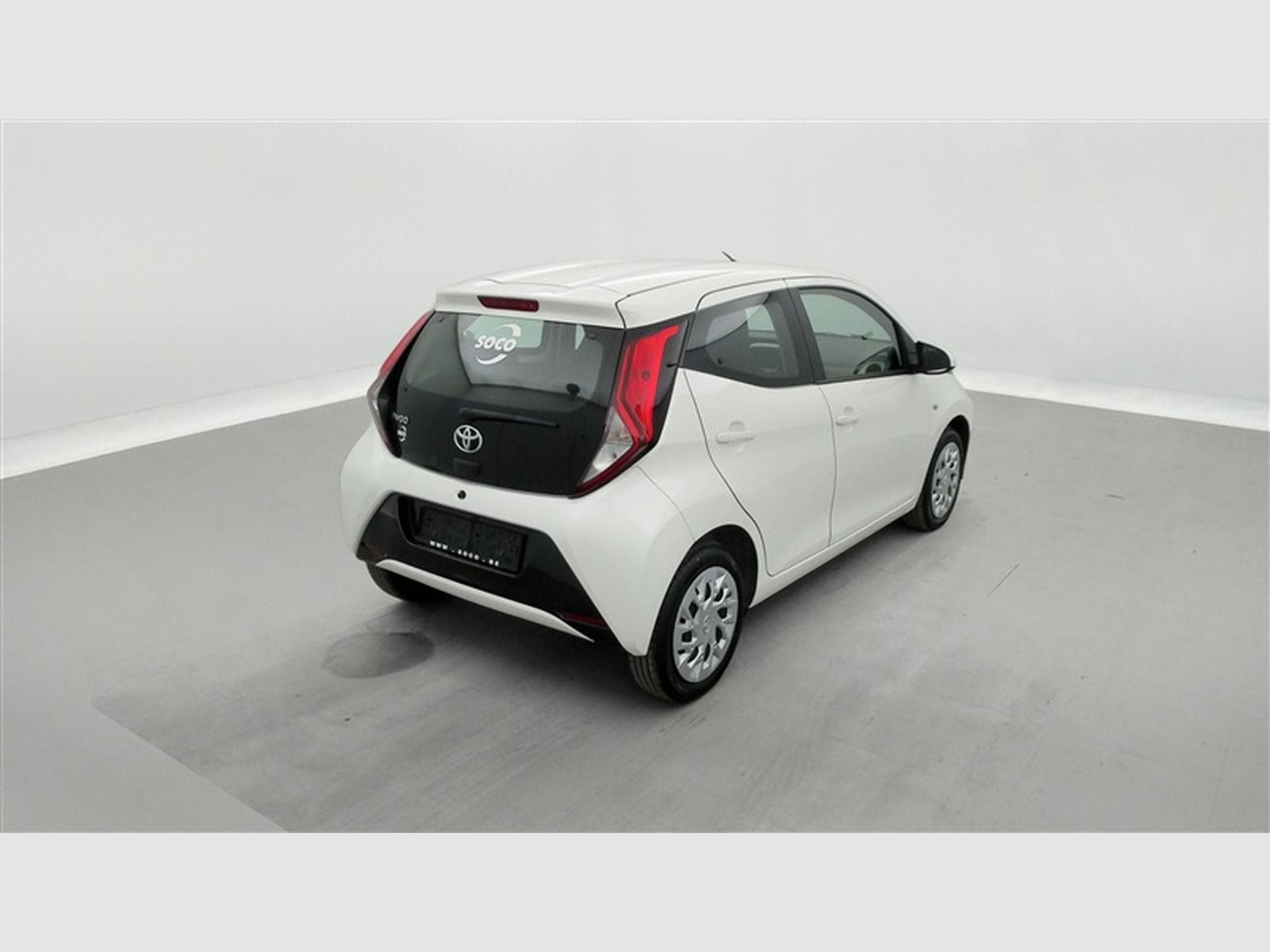 Toyota Aygo 1.0i VVT-i X-Play AUTO (2020) - Photo 25