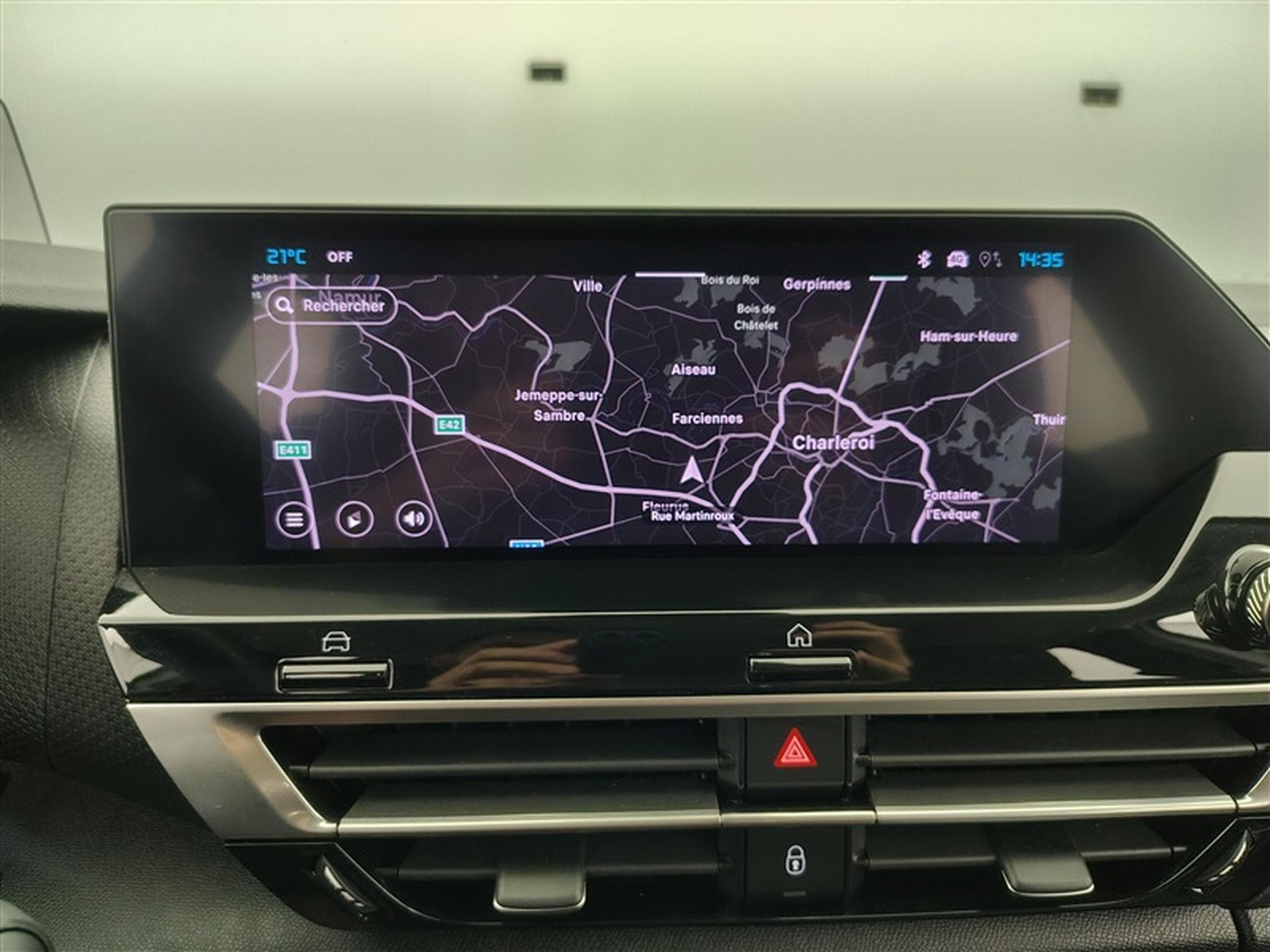 Citroen C4 1.2 PureTech Shine Pack CUIR/NAVI/FULL LED (2023) - Photo 11