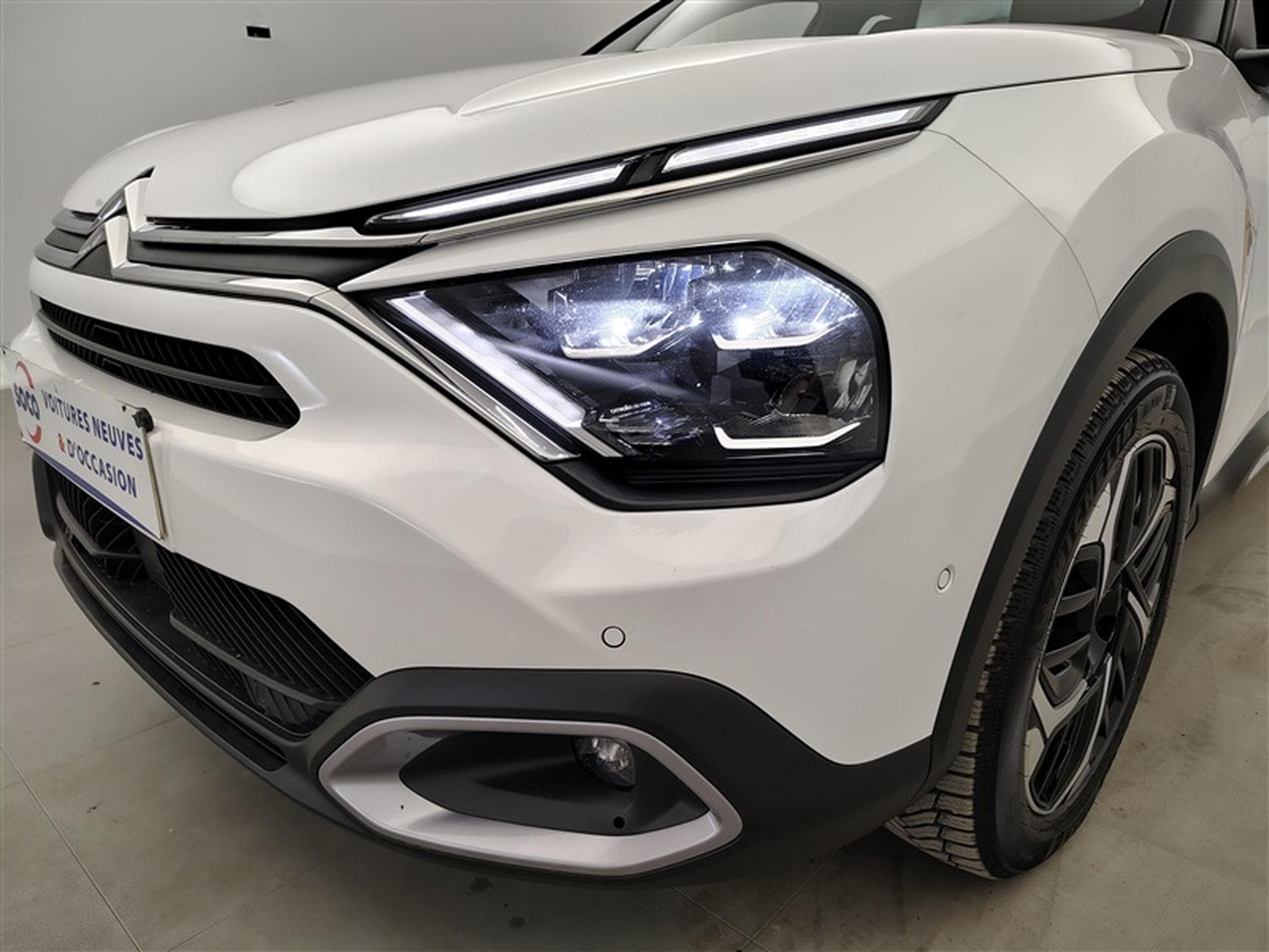 Citroen C4 1.2 PureTech Shine Pack CUIR/NAVI/FULL LED (2023) - Photo 15