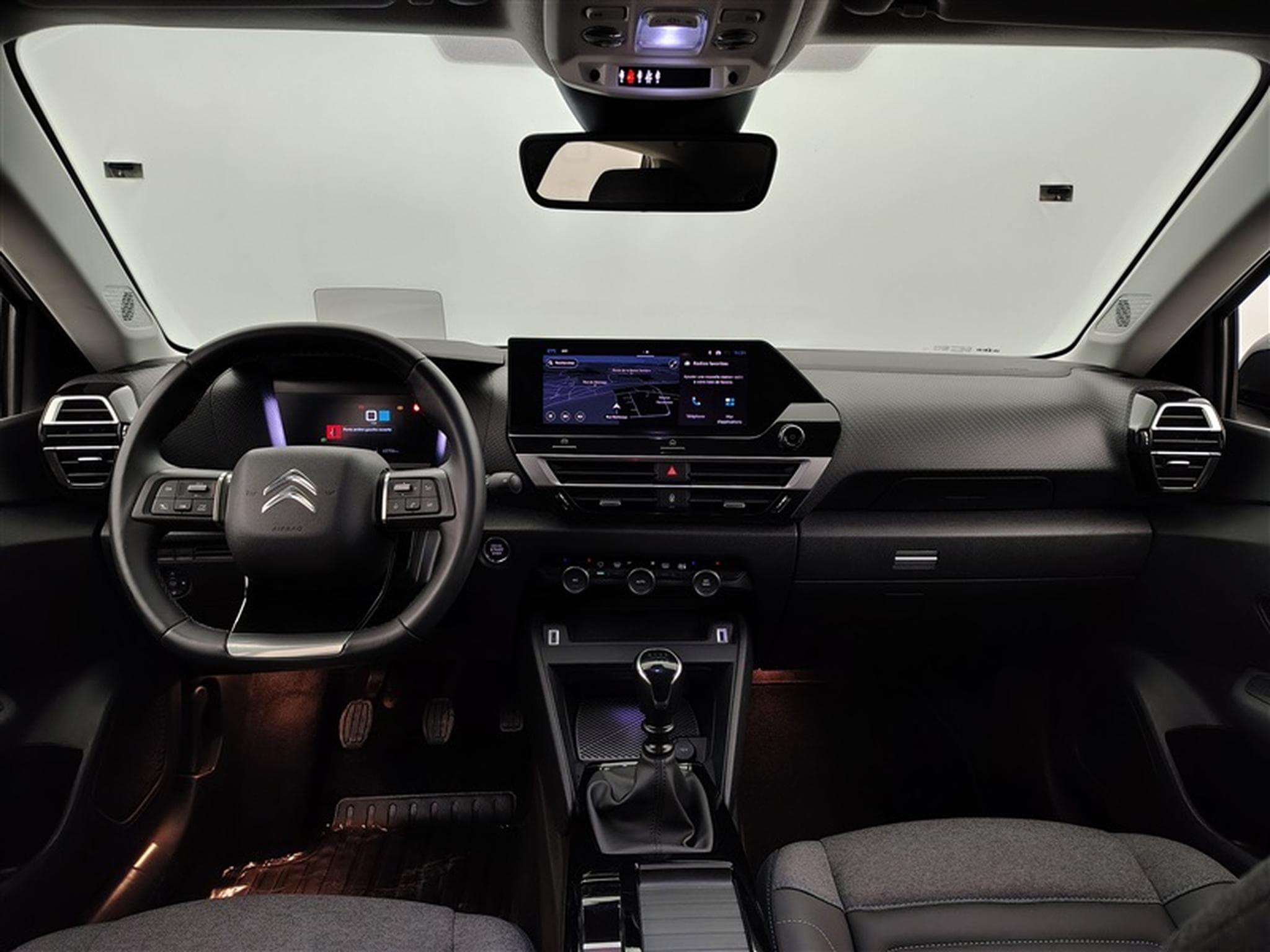 Citroen C4 1.2 PureTech Shine Pack CUIR/NAVI/FULL LED (2023) - Photo 8