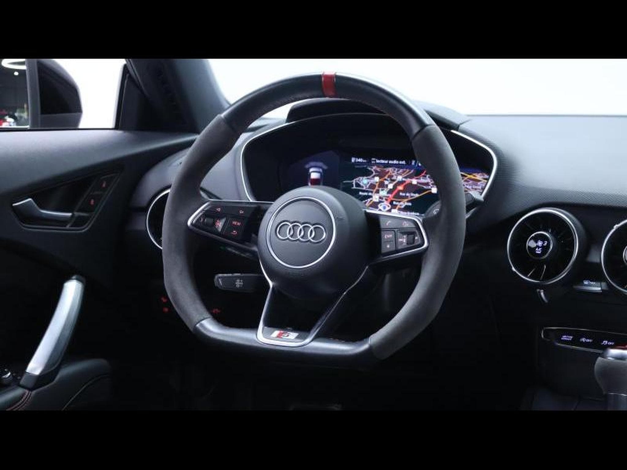 Audi TT Coupé S-Line Competition 2.0 TFSI 197 S-Tronic (2022) - Photo 20