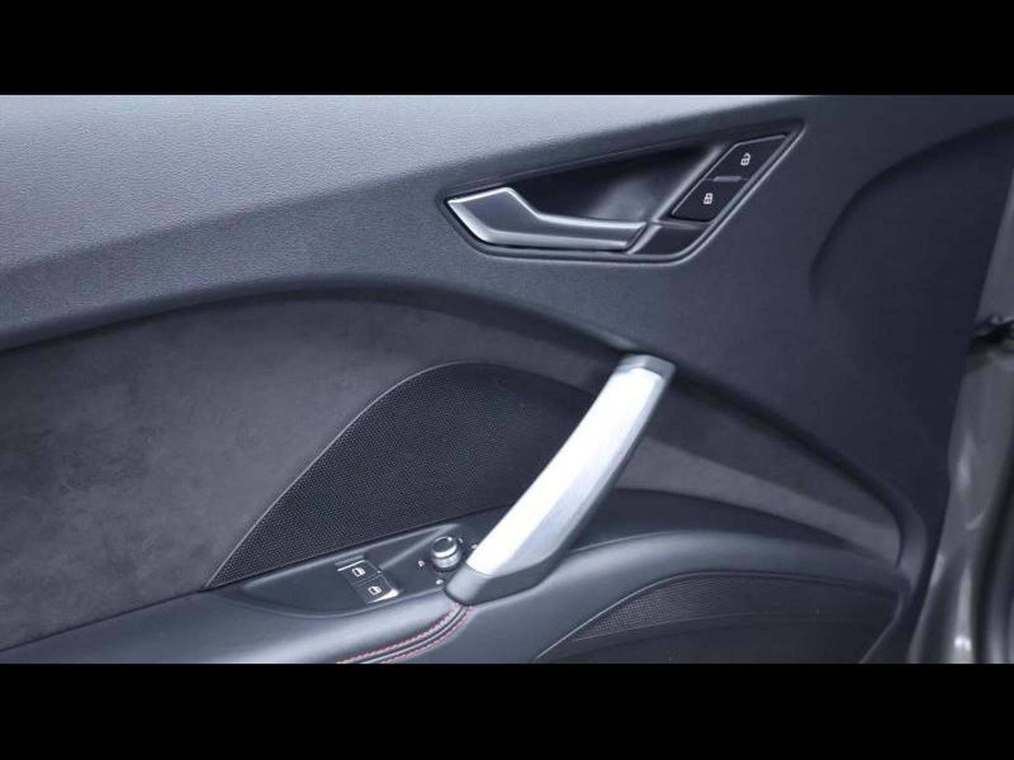 Audi TT Coupé S-Line Competition 2.0 TFSI 197 S-Tronic (2022) - Photo 29