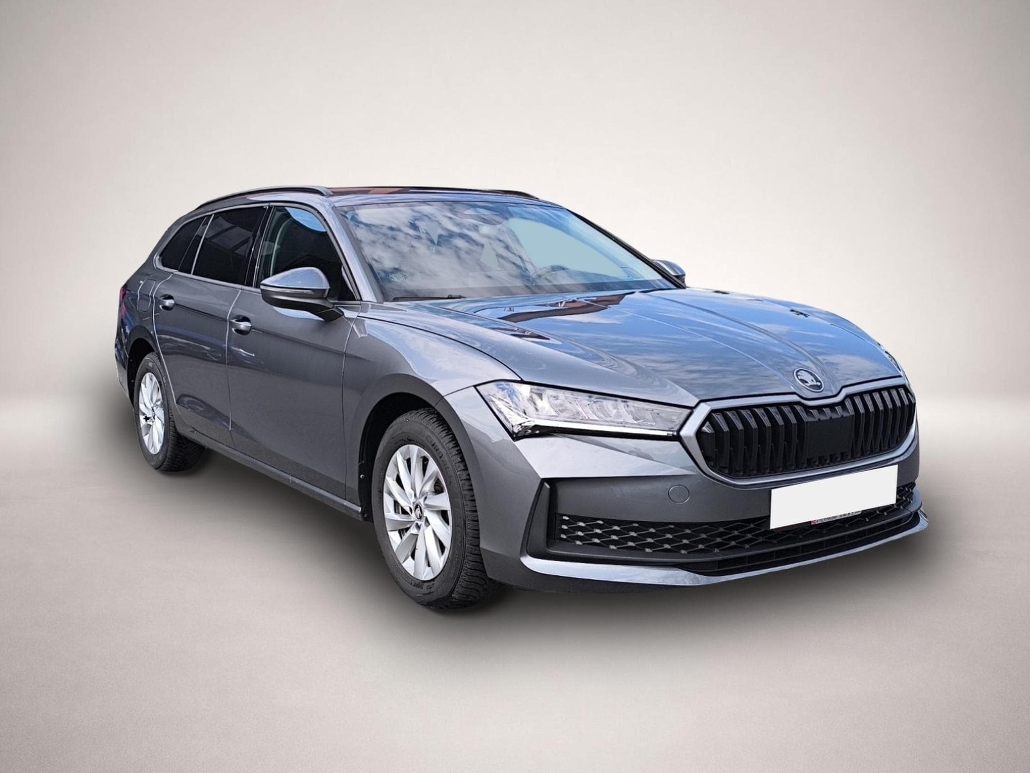 Skoda Superb (2025) - Photo 3