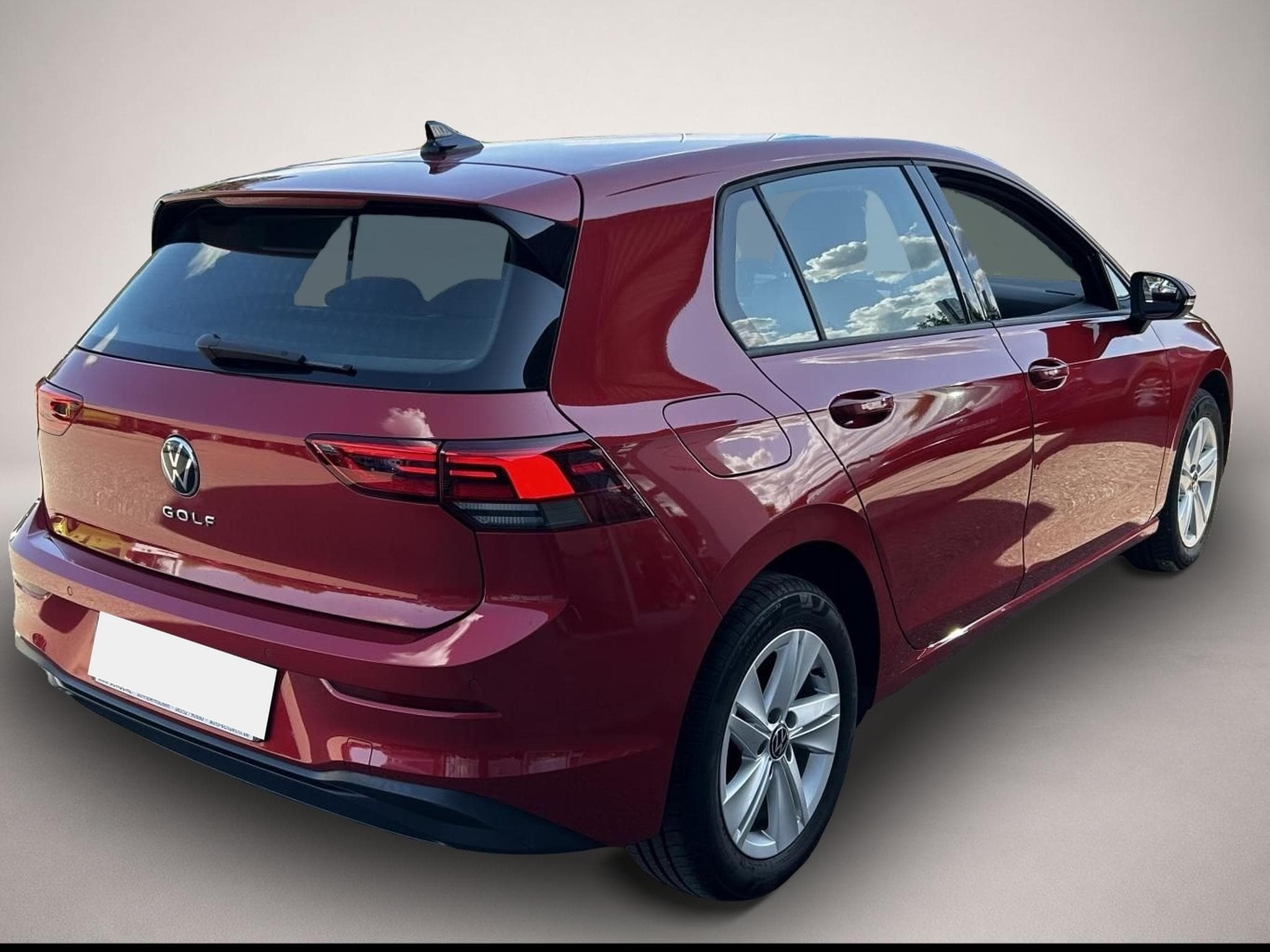 VW Golf (2023) - Photo 3