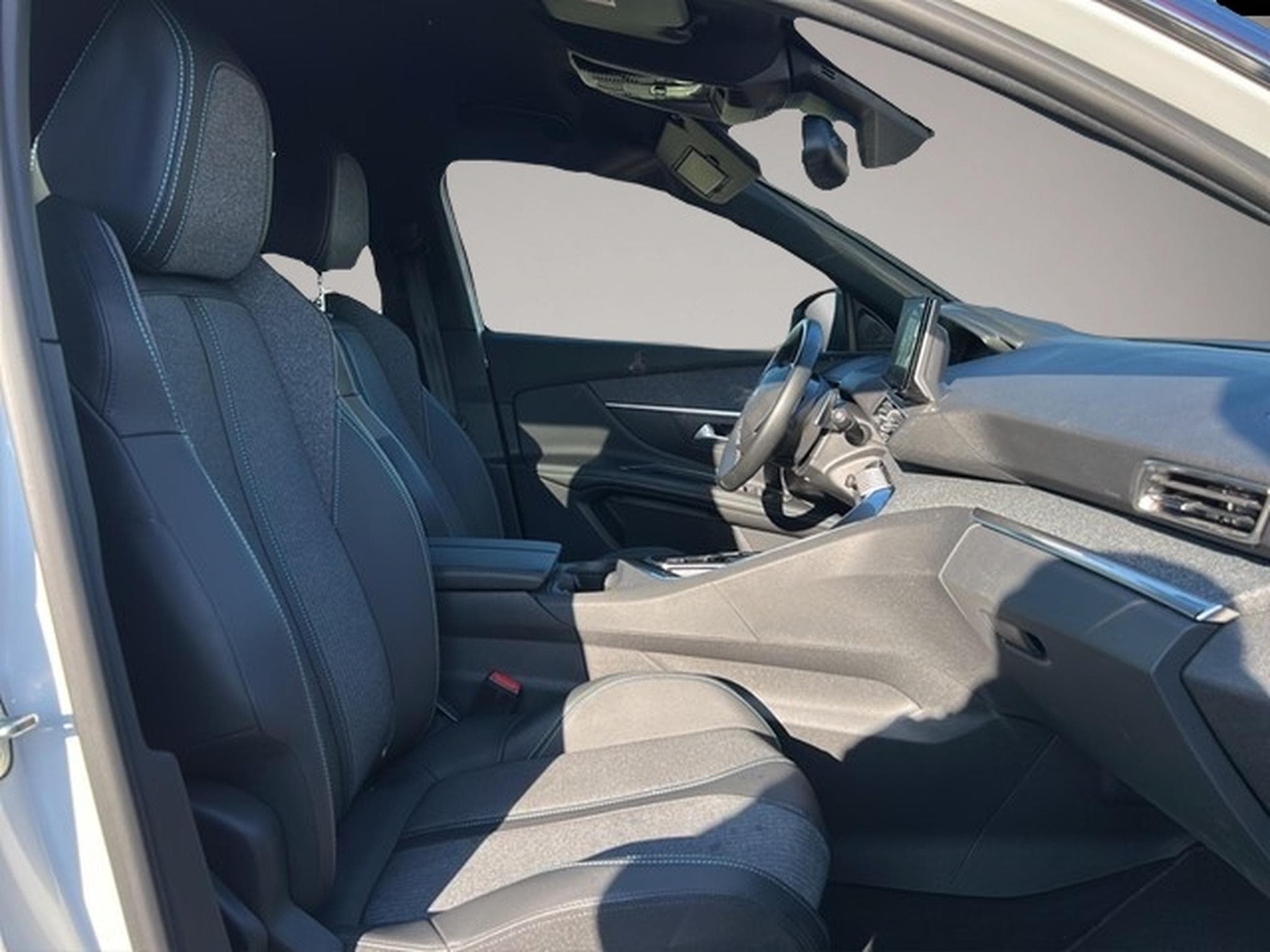 Peugeot 3008 (2024) - Photo 7