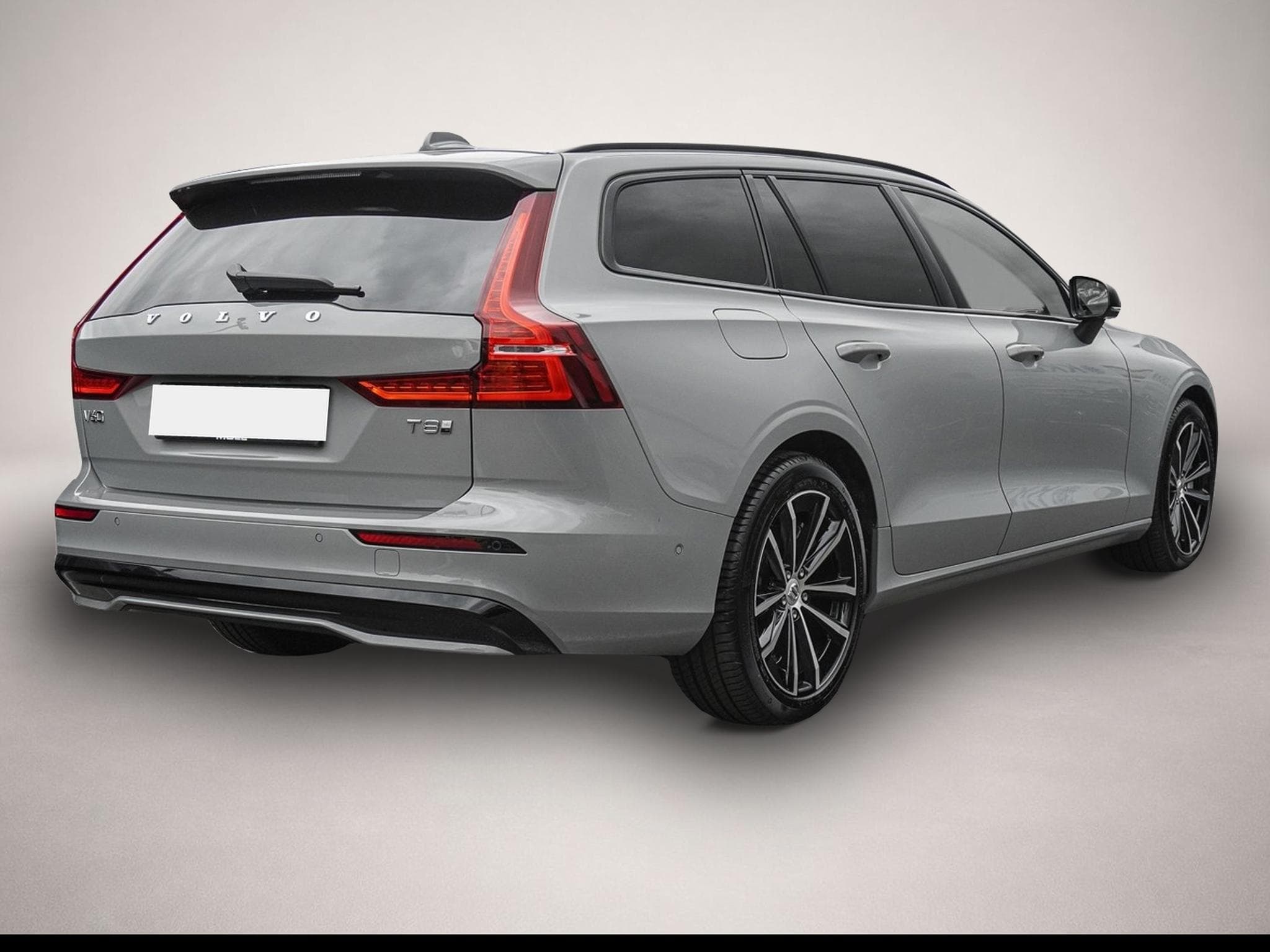 Volvo V60 (2024) - Photo 3