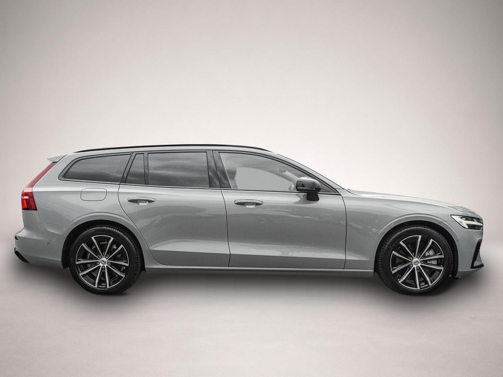 Volvo V60 (2024) - Photo 4