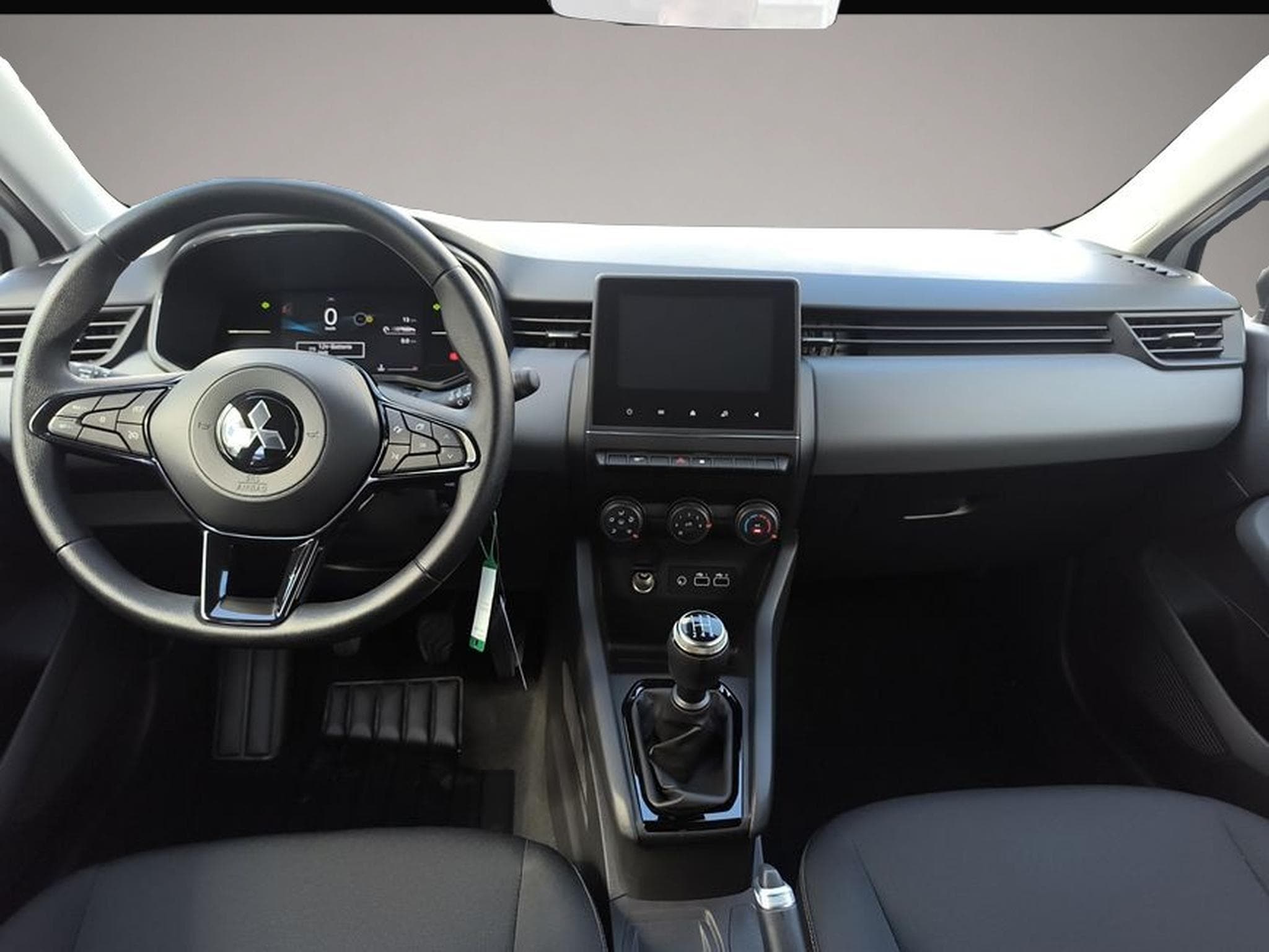 Mitsubishi Colt (2025) - Photo 6