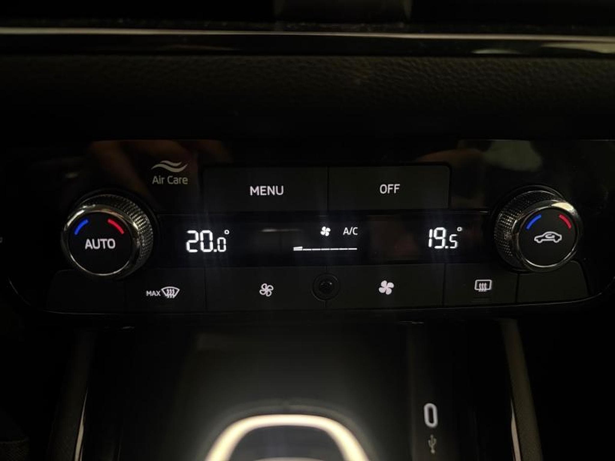 Skoda Scala -36% 1.0 TSI Evo2 116ch Selection DSG7 (2025) - Photo 17