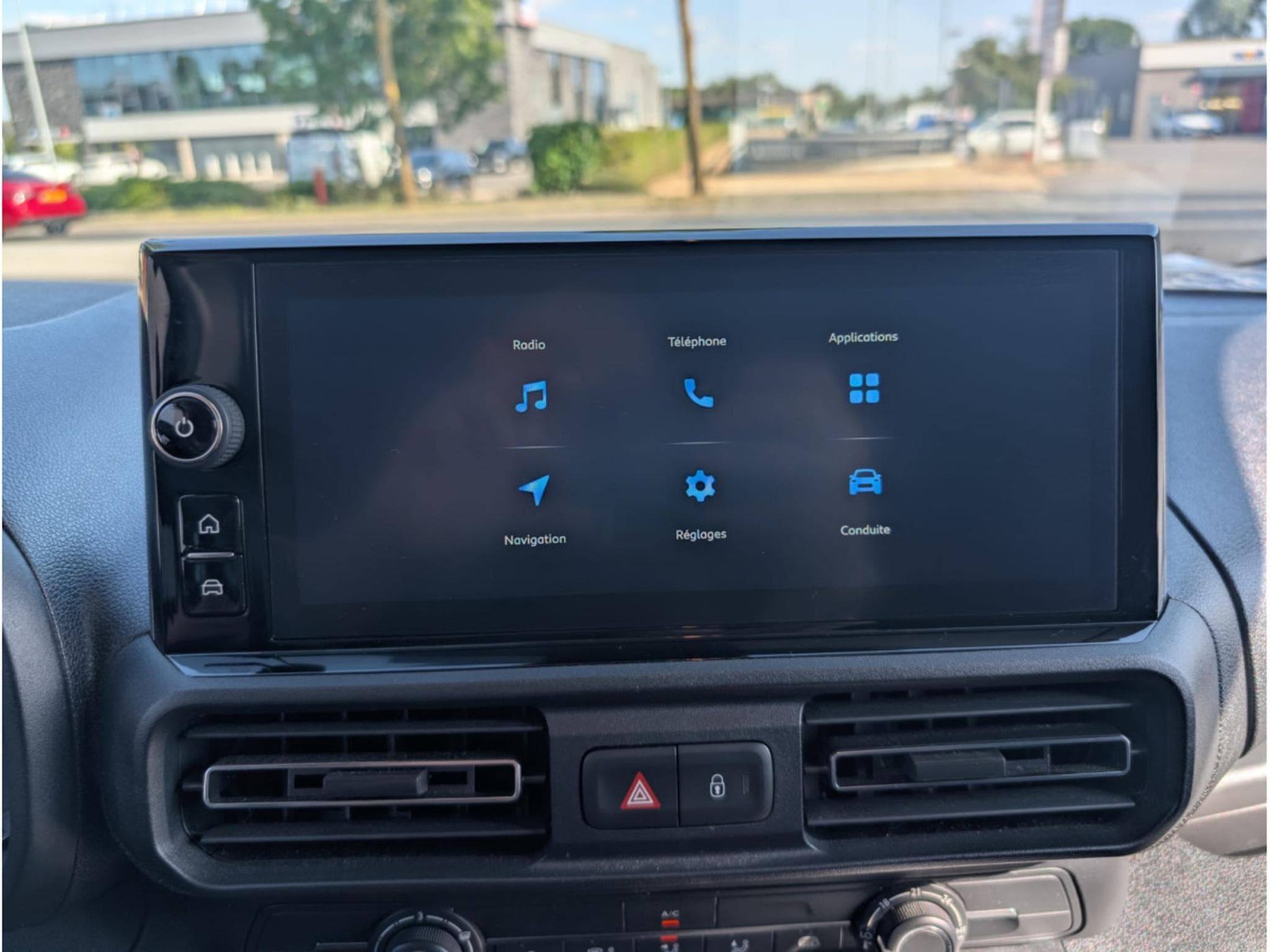 Toyota Proace CITY LWB 1.5L 100HP ACTIVE * GARANTIE CONSTRUCTEUR 9 ANS* (2025) - Photo 13