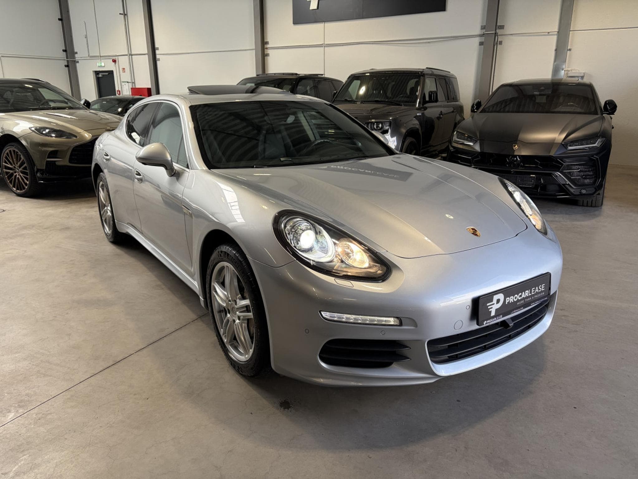 Porsche Panamera Panamera S /Bose/(PDLS)/Bi-Xenon/19/360°/(PASM)Leder (2014) - Photo 5