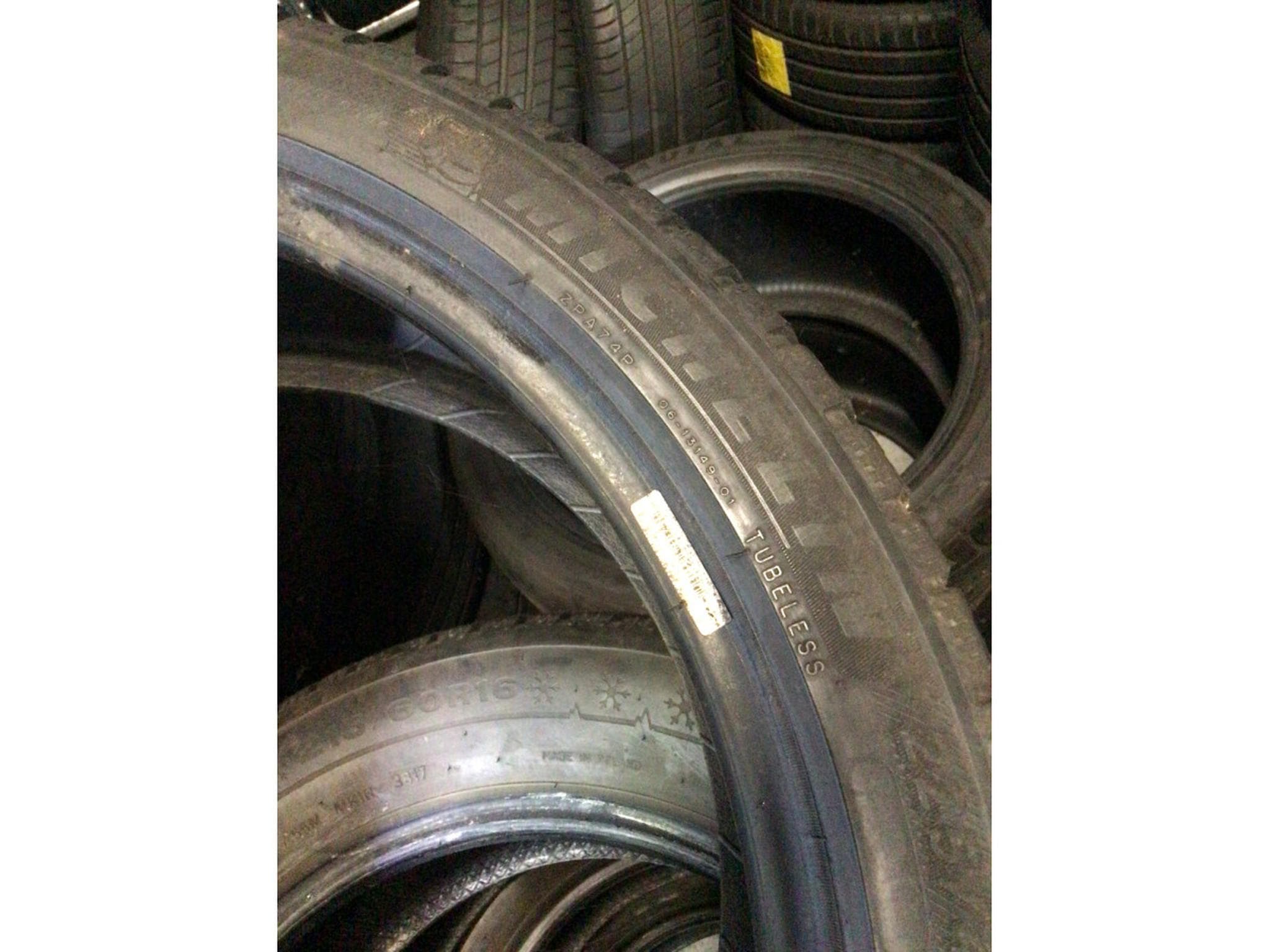 Pneus toutes saisons – 18" - Photo 3