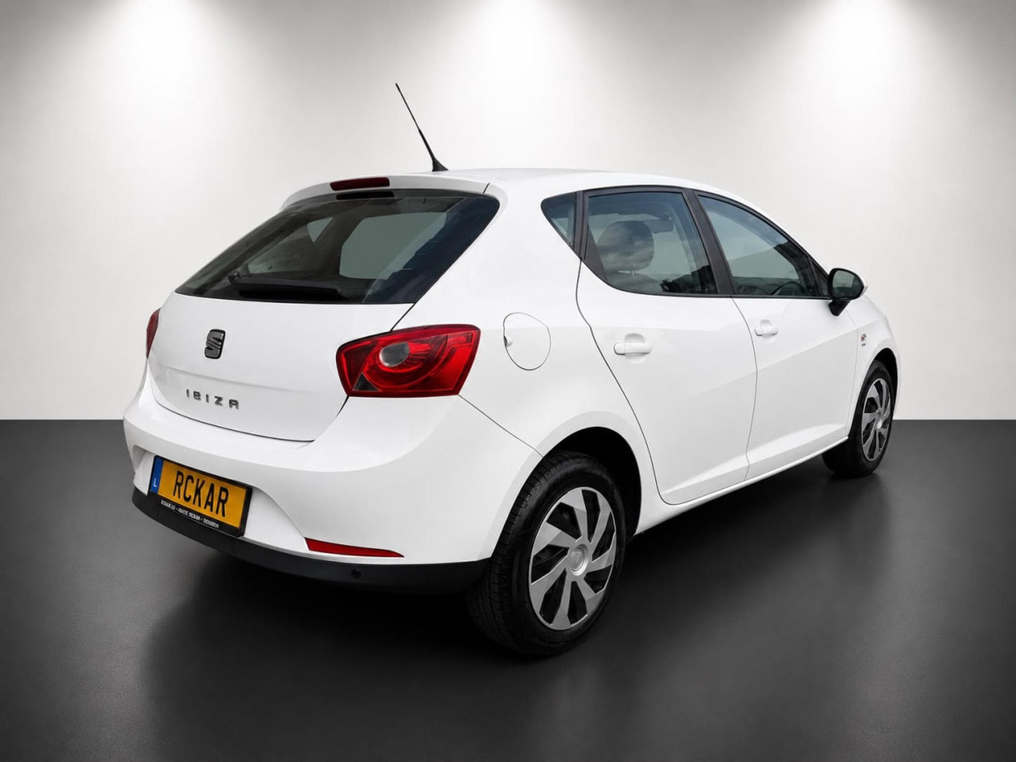Seat Ibiza 1.6 Tdi 105 Style (2011) - Photo 3