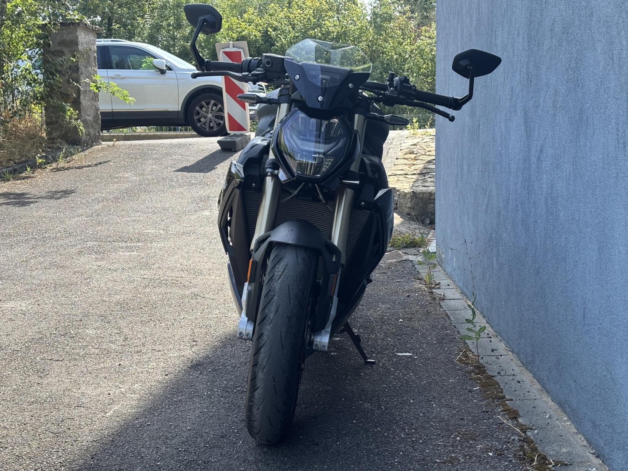 BMW S 580 1000 R (2023) - Photo 7