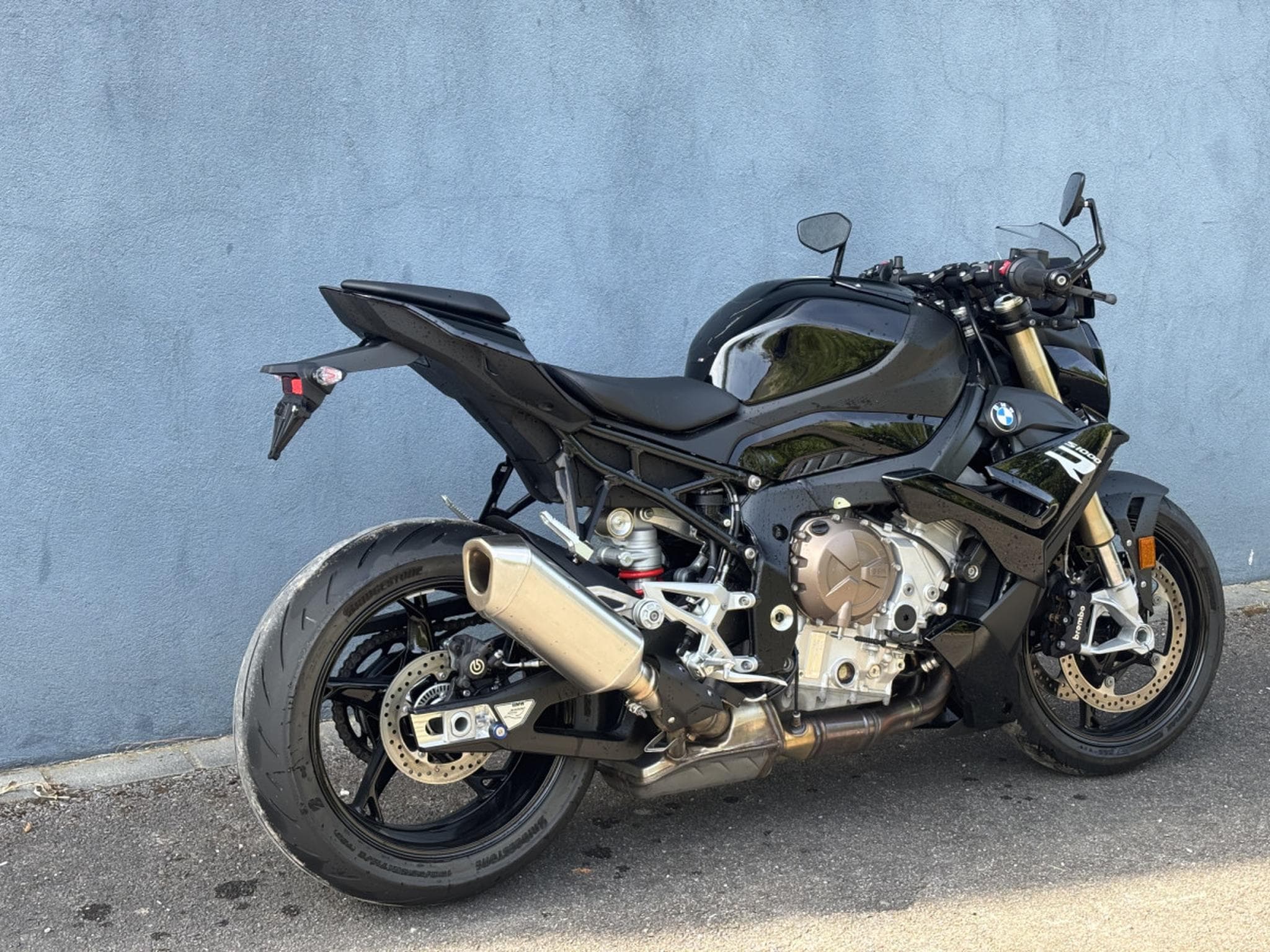 BMW S 580 1000 R (2023) - Photo 8