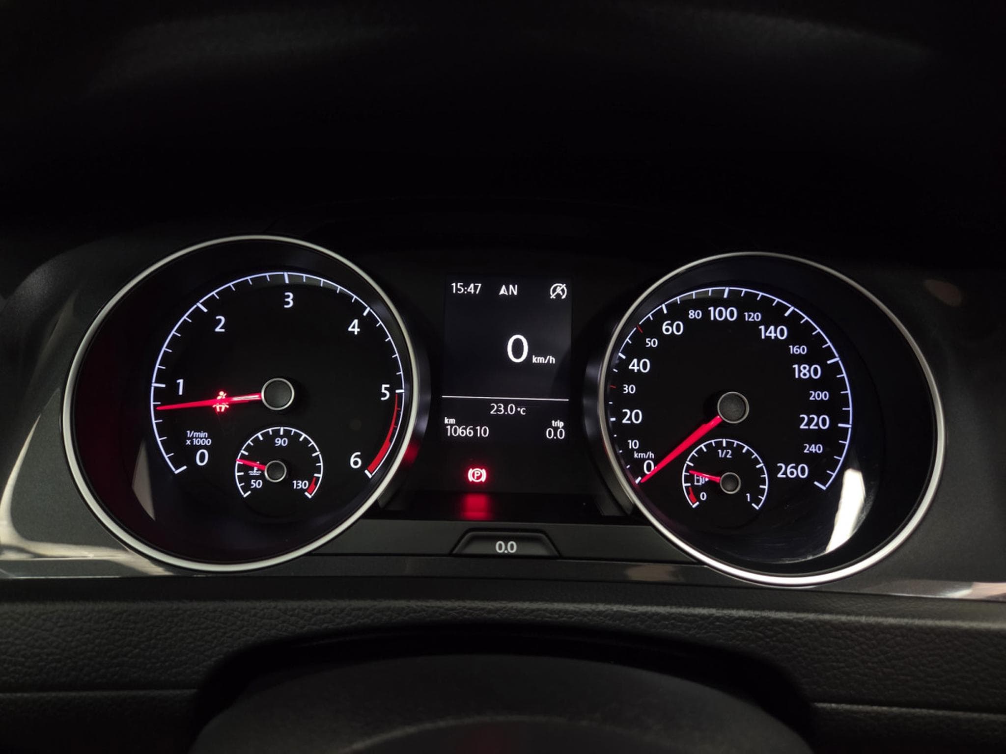 VW Golf TDI BLUEMOTION (2019) - Photo 12