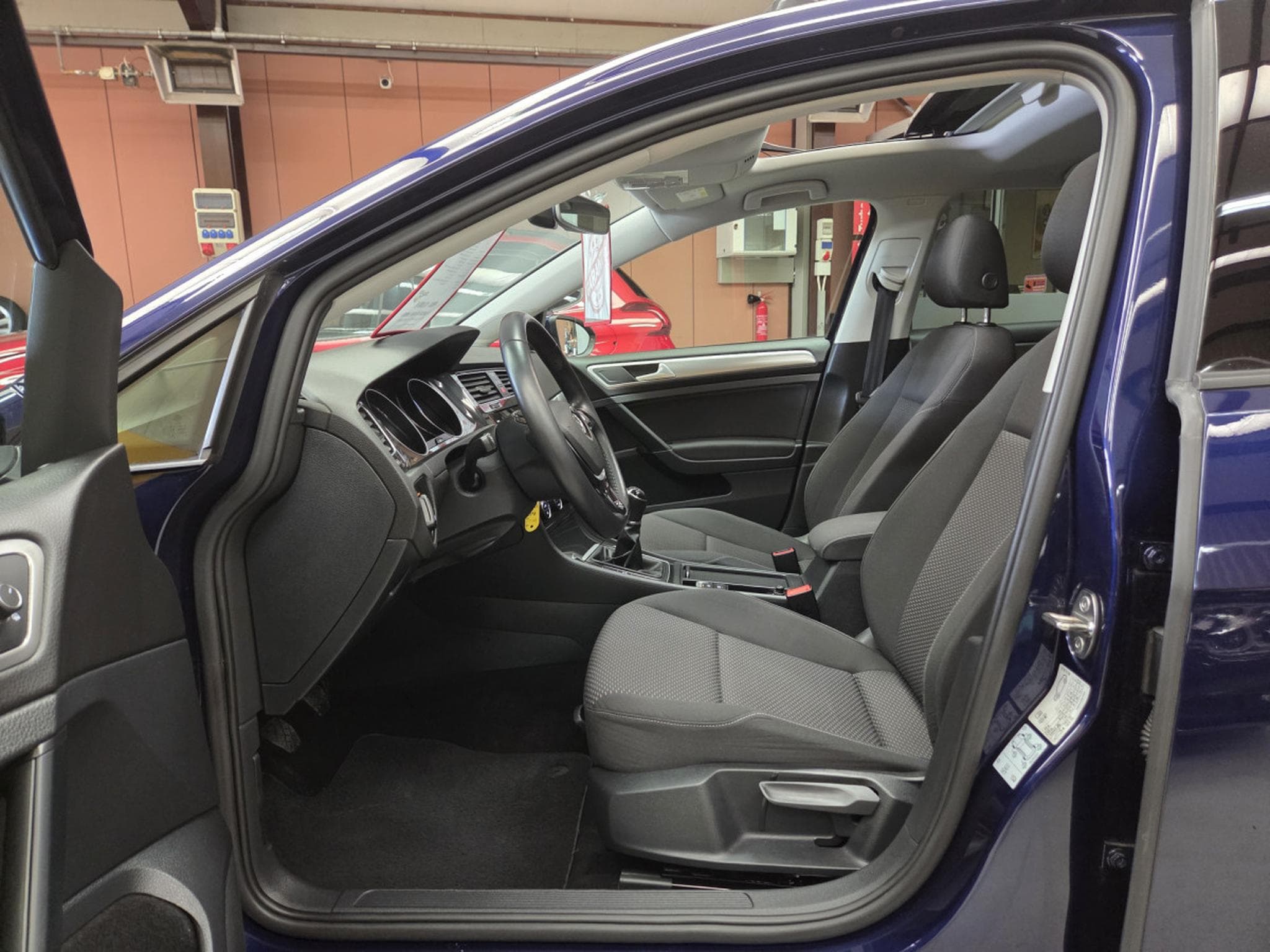 VW Golf TDI BLUEMOTION (2019) - Photo 8