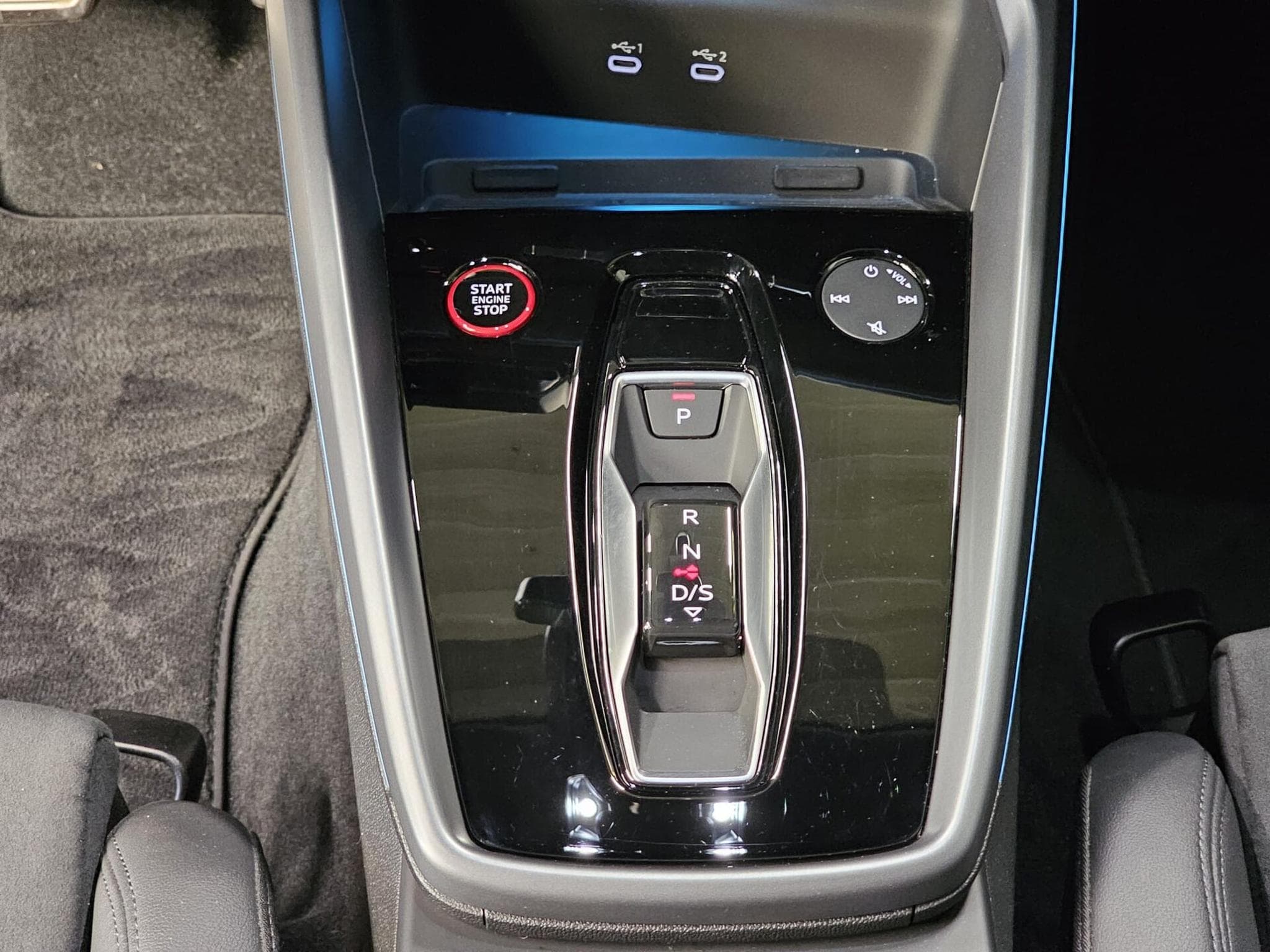Audi RS3 Limousine (2024) - Photo 15