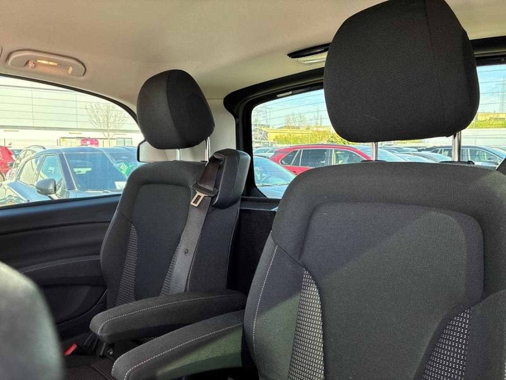 Mercedes Classe V 300 d Compact  Avantgarde 9G-Tronic (2020) - Photo 12