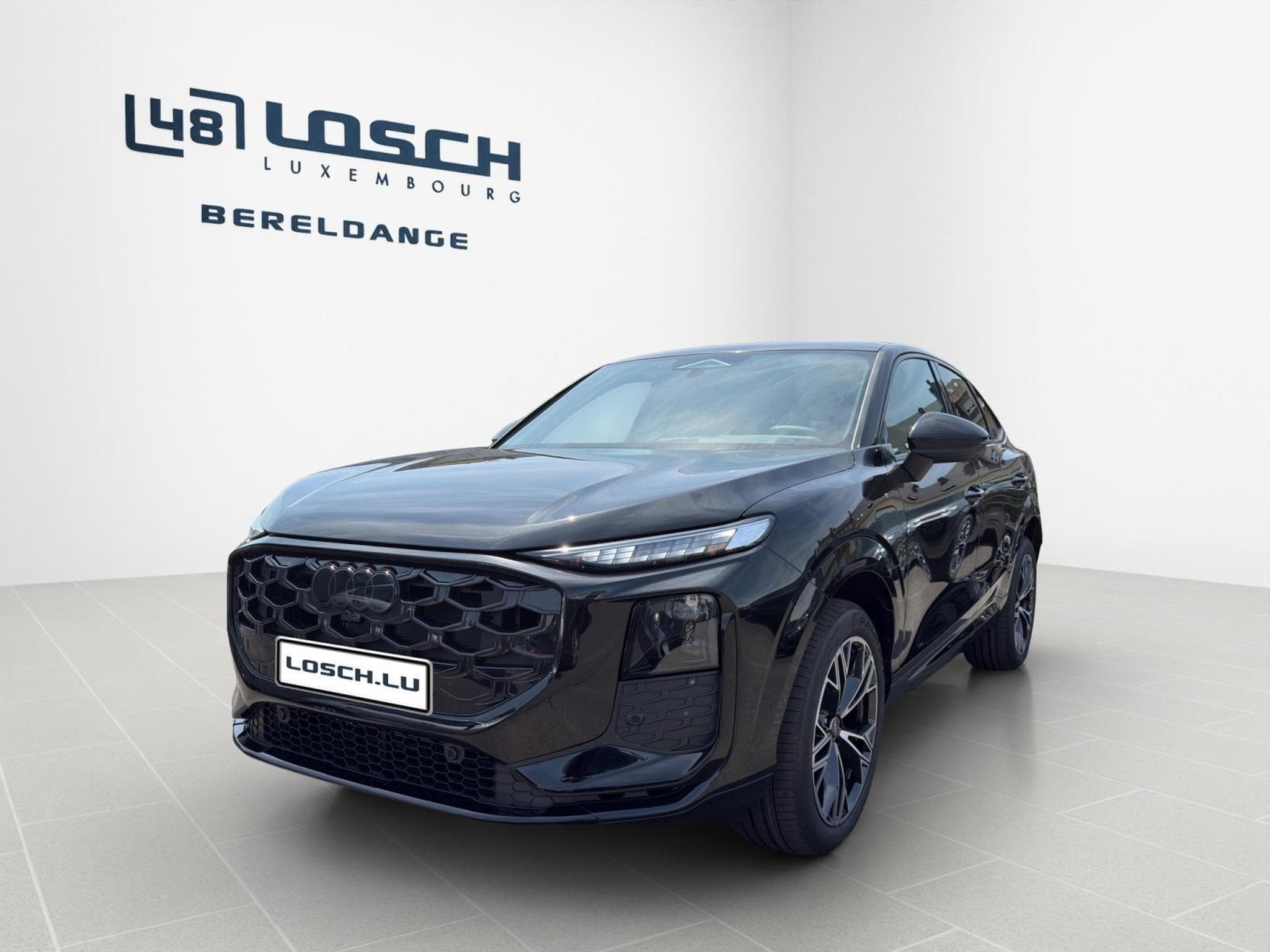 Audi Q3 Sportback (2026) - Photo 1