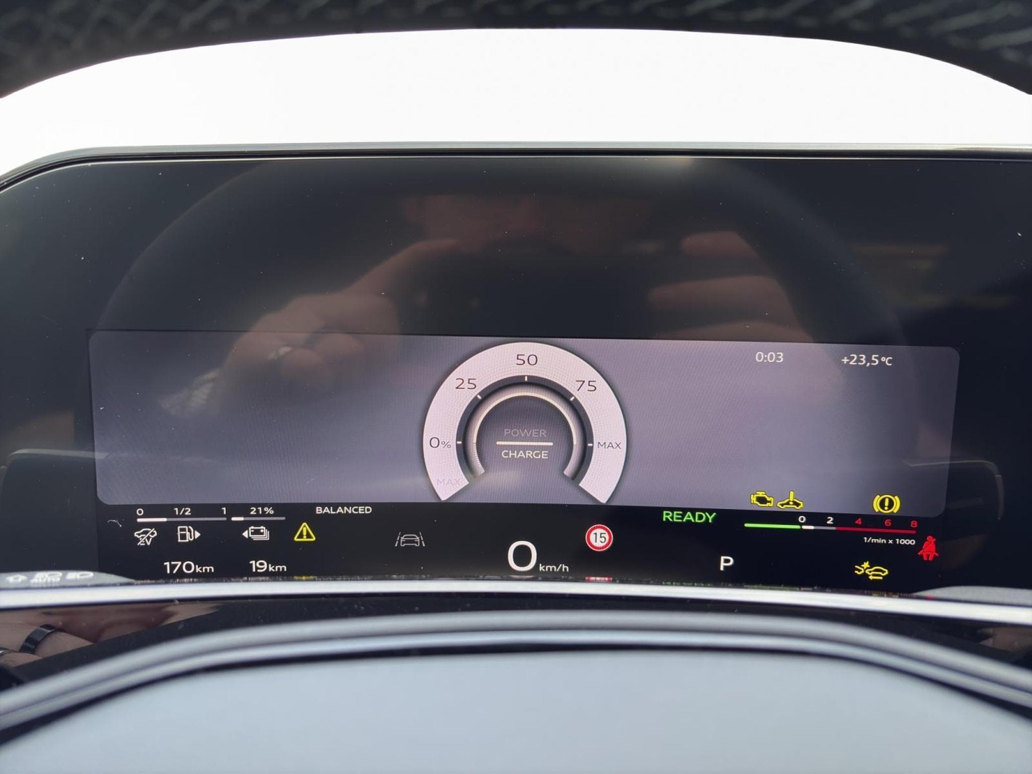 Audi Q3 Sportback (2026) - Photo 10