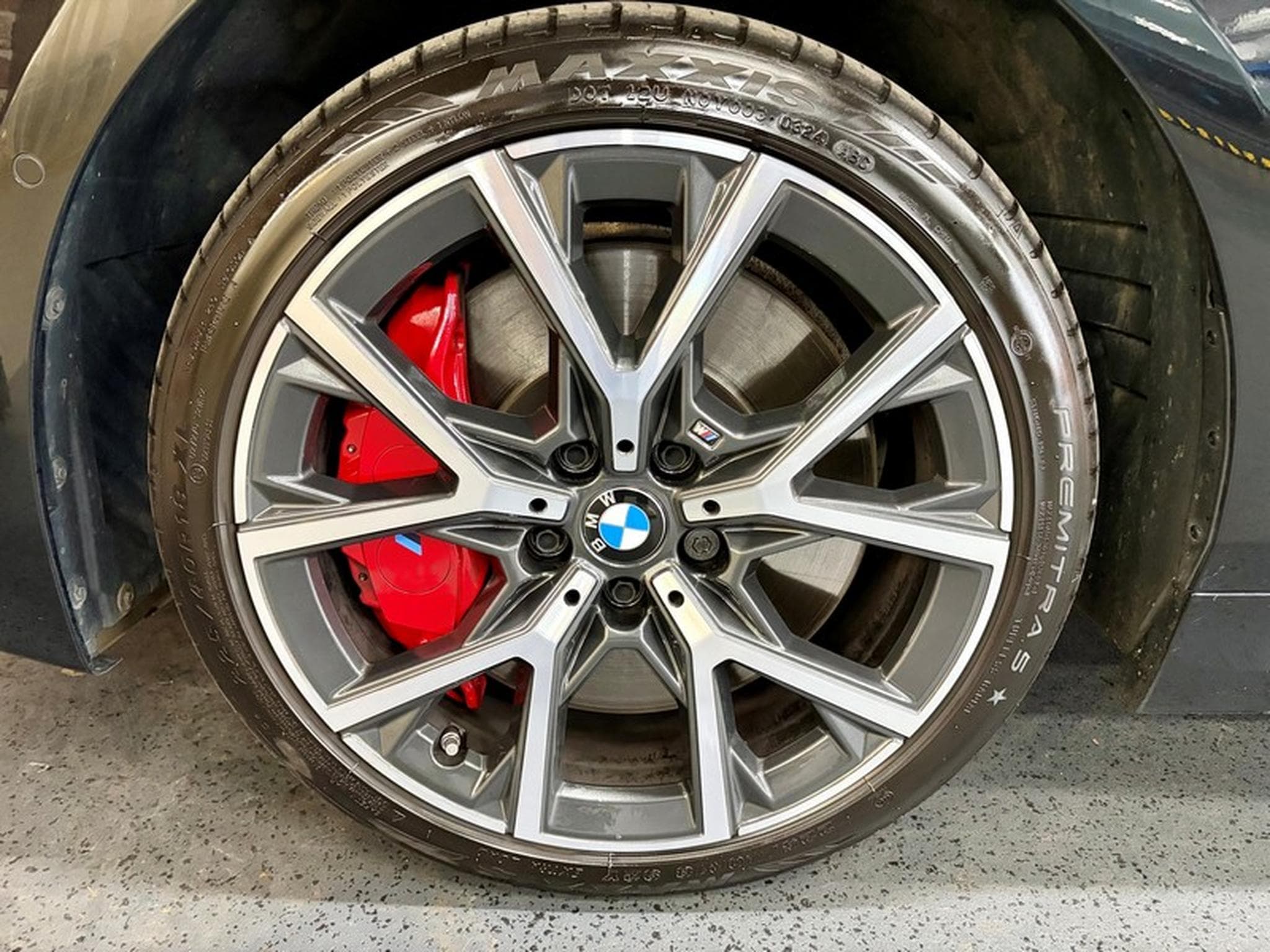 BMW 120 120dA 2.0 190cv Auto M-EDITION (2024) - Photo 3