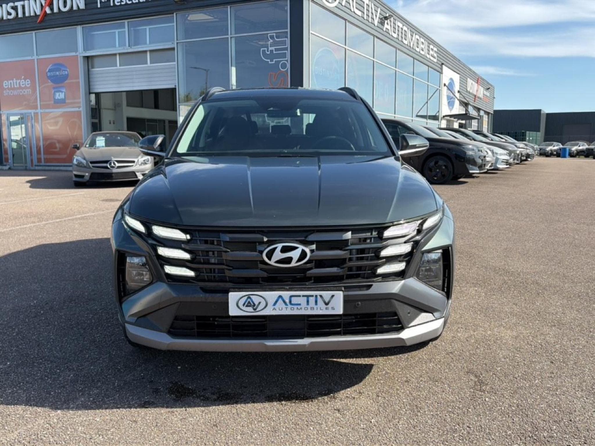 Hyundai TUCSON 1.6 T-GDI 239 HYBRID INTUITIVE (2026) - Photo 2