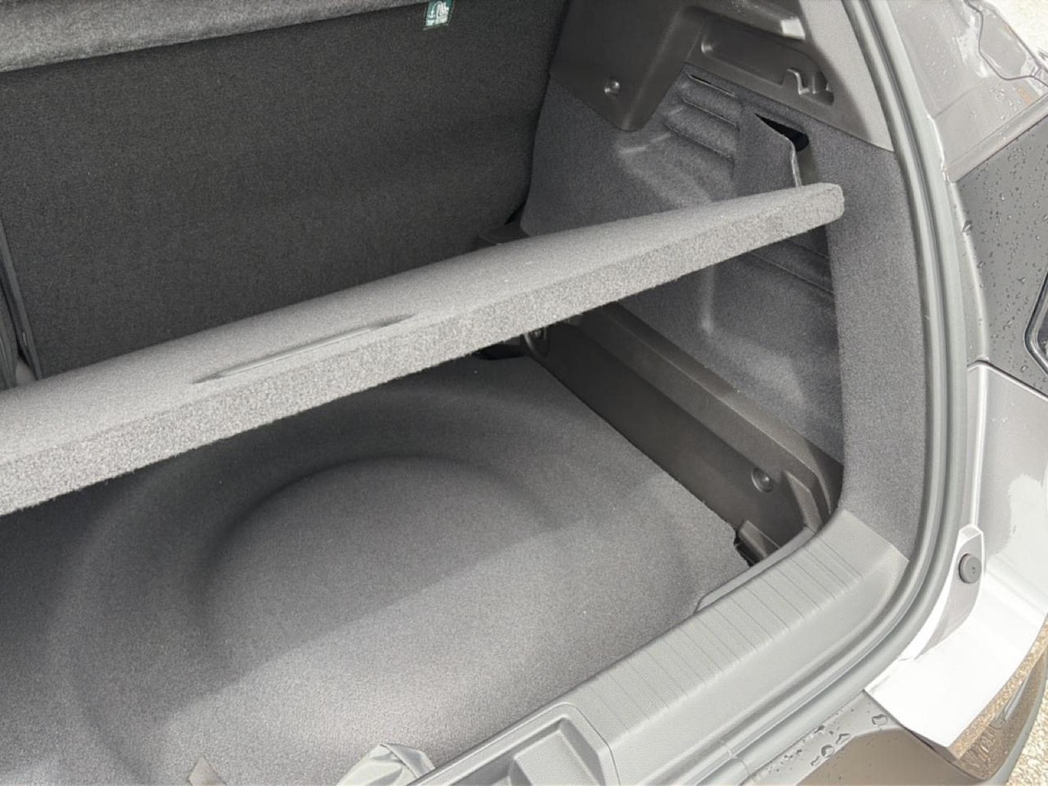 Renault Captur 1.8 E-TECH FULL HYBRID 160 TECHNO (2026) - Photo 12