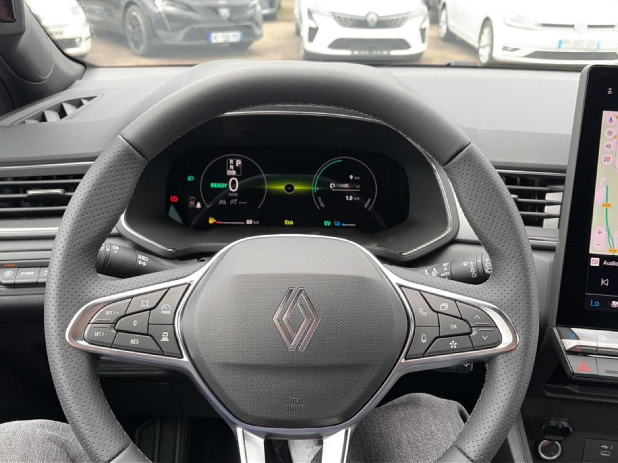 Renault Captur 1.8 E-TECH FULL HYBRID 160 TECHNO (2026) - Photo 19