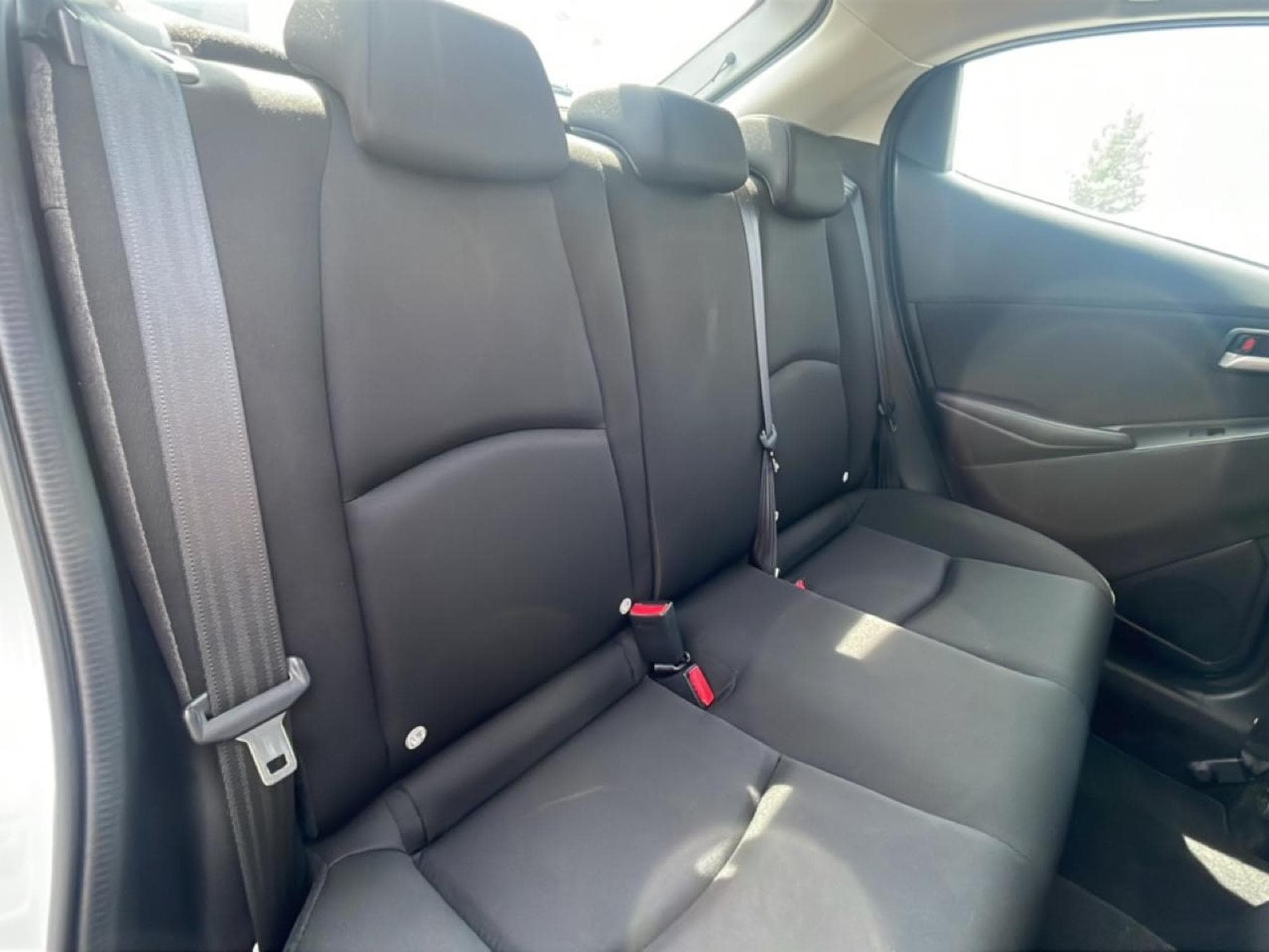 Mazda 2 1.5 E-SKYACTIV-G 90 CENTRE-LINE (2024) - Photo 17