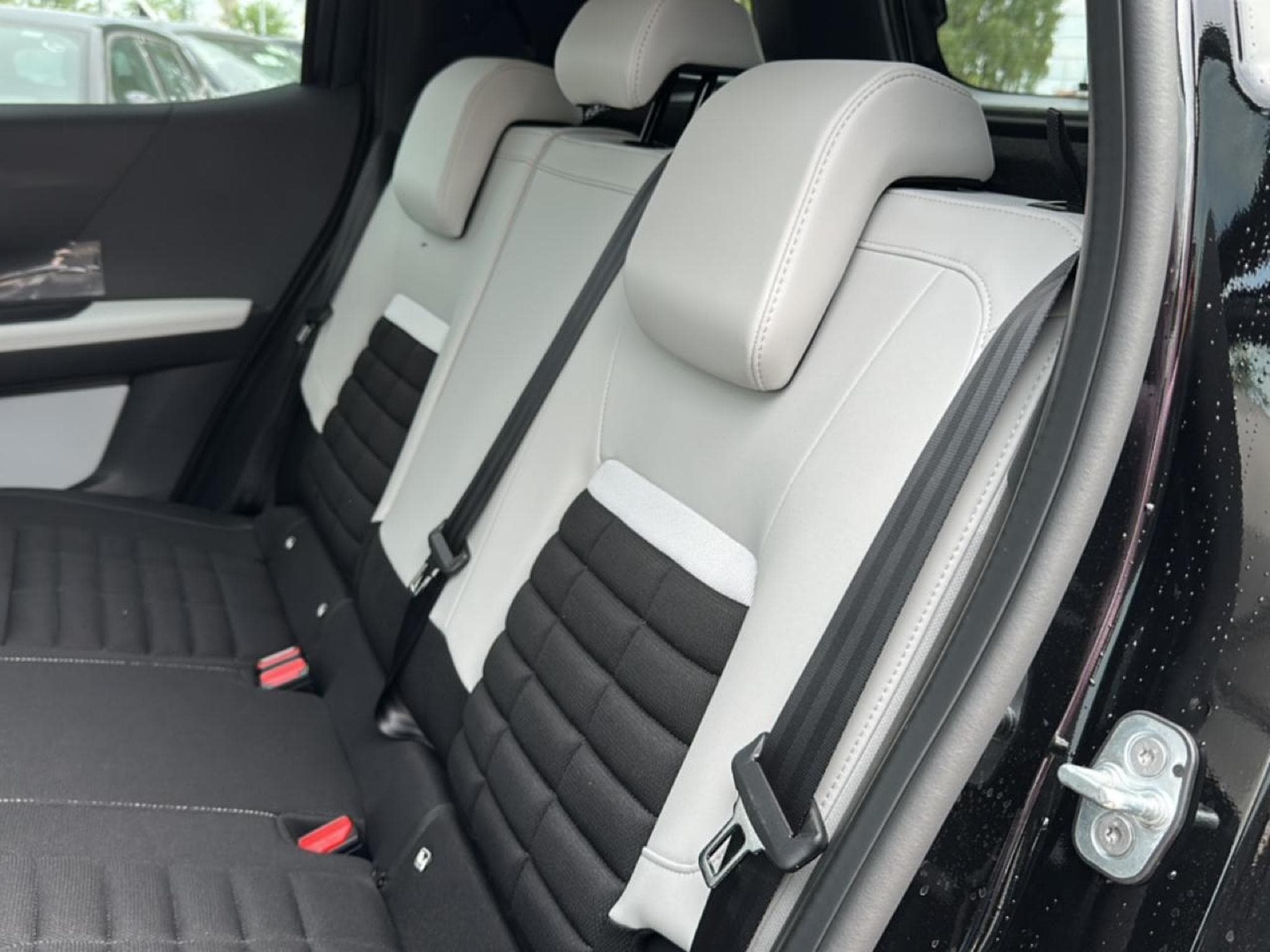 Citroen C3 AIRCROSS 1.2 HYBRIDE 145 MAX E-DCS6 (2026) - Photo 14