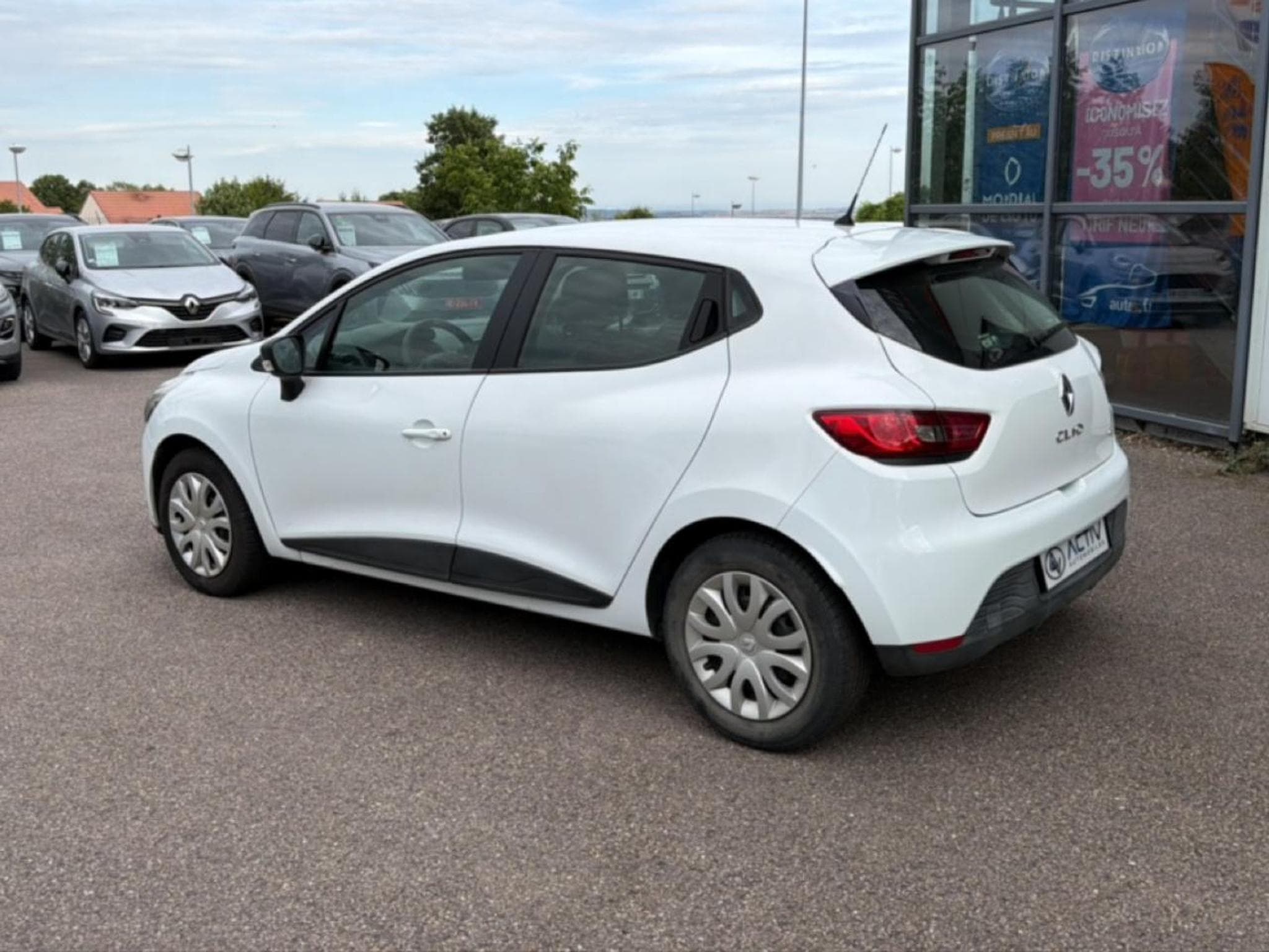 Renault CLIO IV 1.5 DCI 75 ENERGY LIFE (2016) - Photo 7