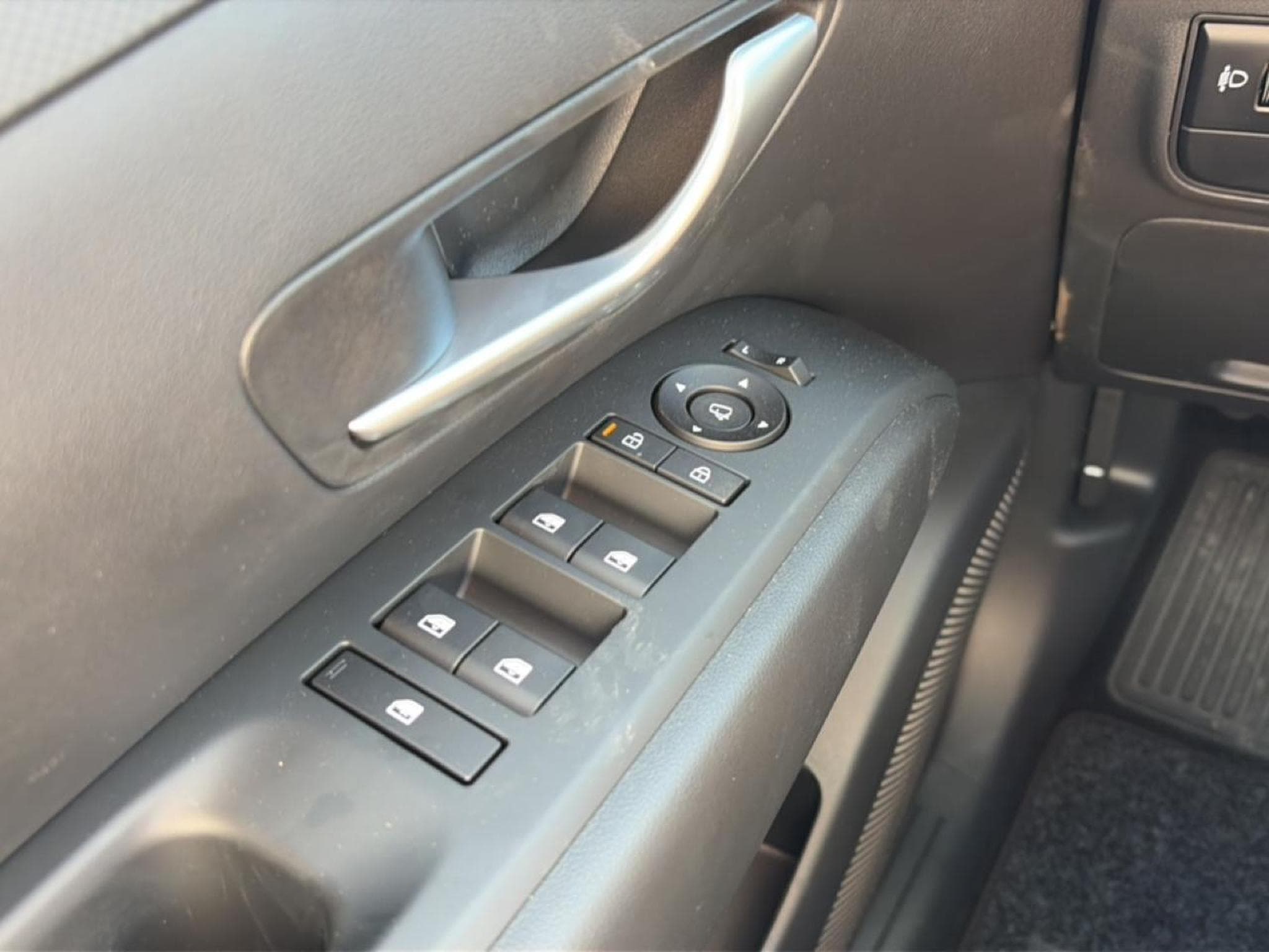 Hyundai TUCSON 1.6 T-GDI 239 HYBRID INTUITIVE (2026) - Photo 13