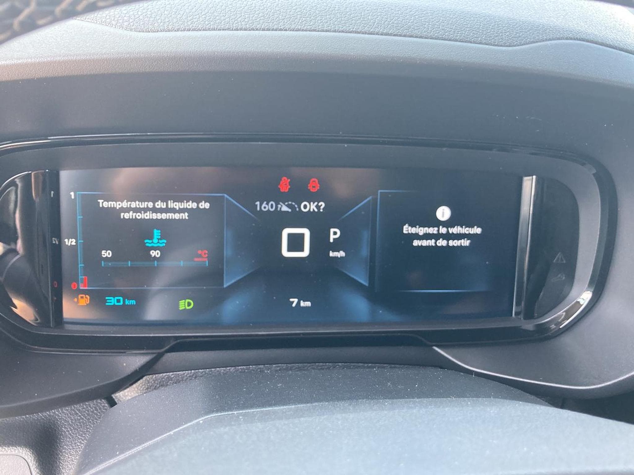 Citroen BERLINGO N1 1.5 BLUE HDI 130 M PLUS EAT8 (2026) - Photo 17