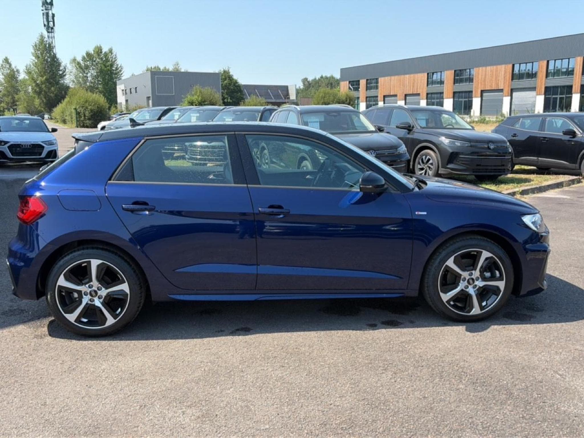 Audi A1 SPORTBACK 30 TFSI 116 S LINE S TRONIC 7 (2026) - Photo 4