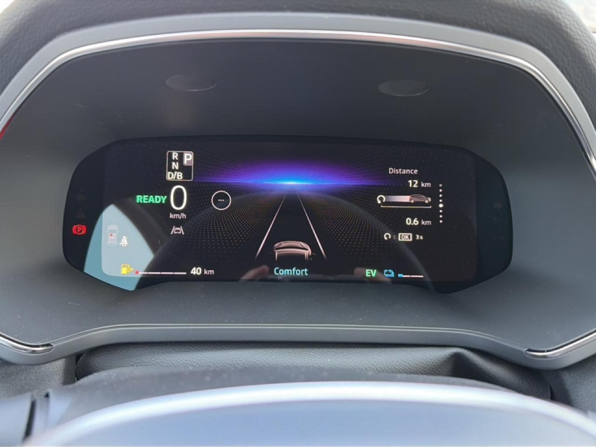Renault Captur 1.8 E-TECH FULL HYBRID 160 TECHNO (2026) - Photo 13