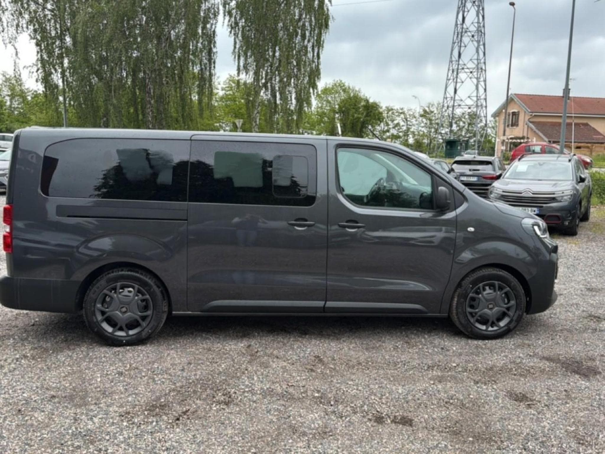 Fiat SCUDO COMBI XL 2.2 MULTIJET 180 PACK EAT8 (2026) - Photo 4