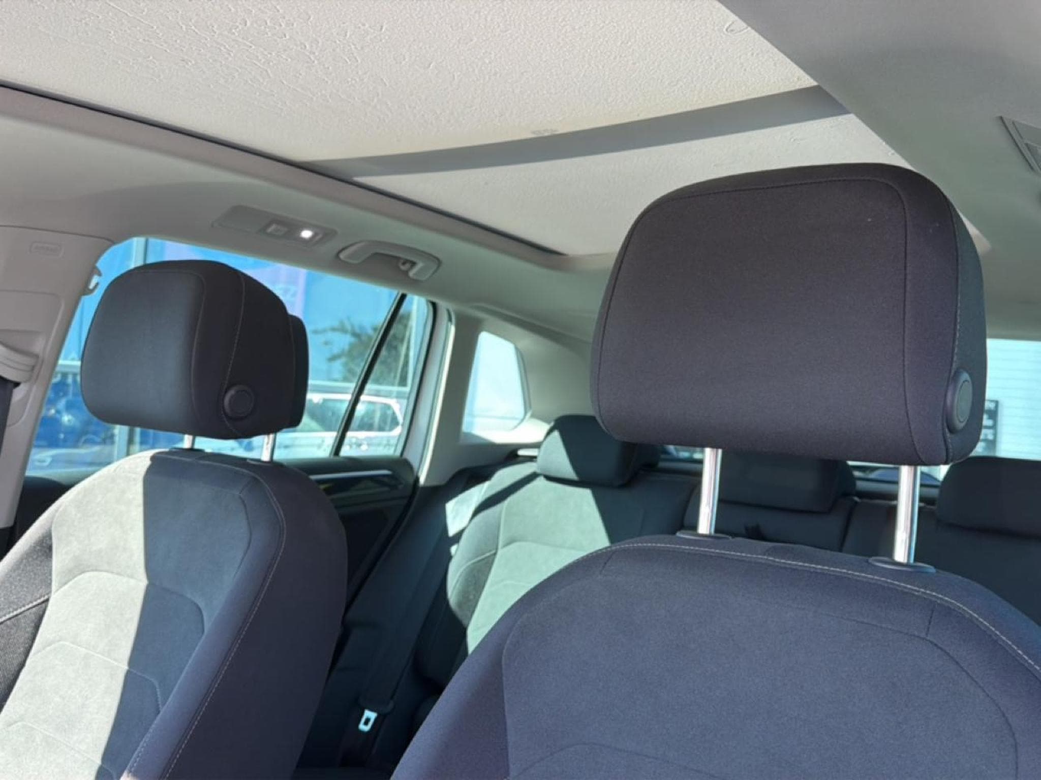 VW TIGUAN 2.0 TDI 150 ELEGANCE DSG7 (2023) - Photo 12