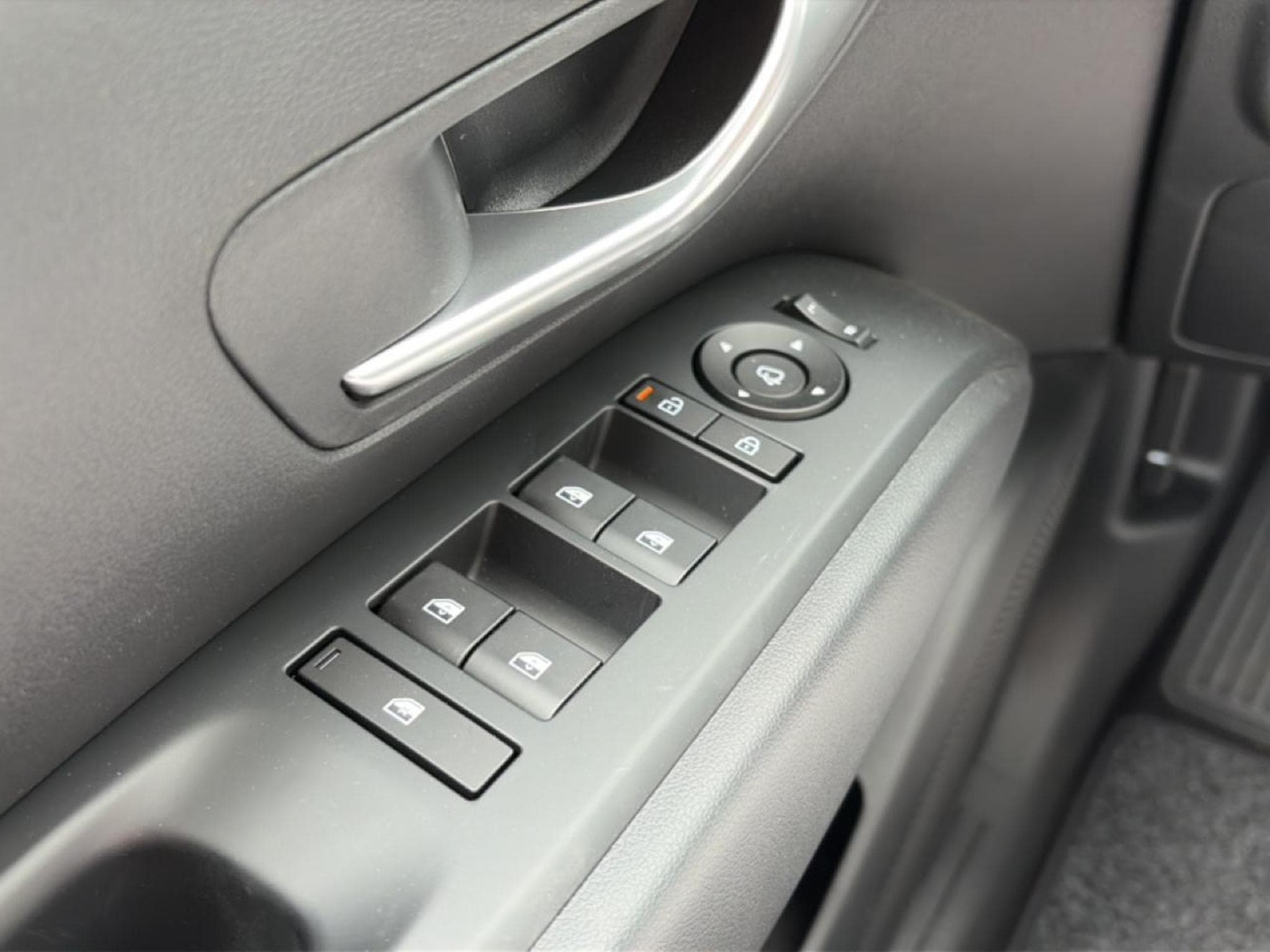 Hyundai TUCSON 1.6 T-GDI 239 HYBRID INTUITIVE (2026) - Photo 11