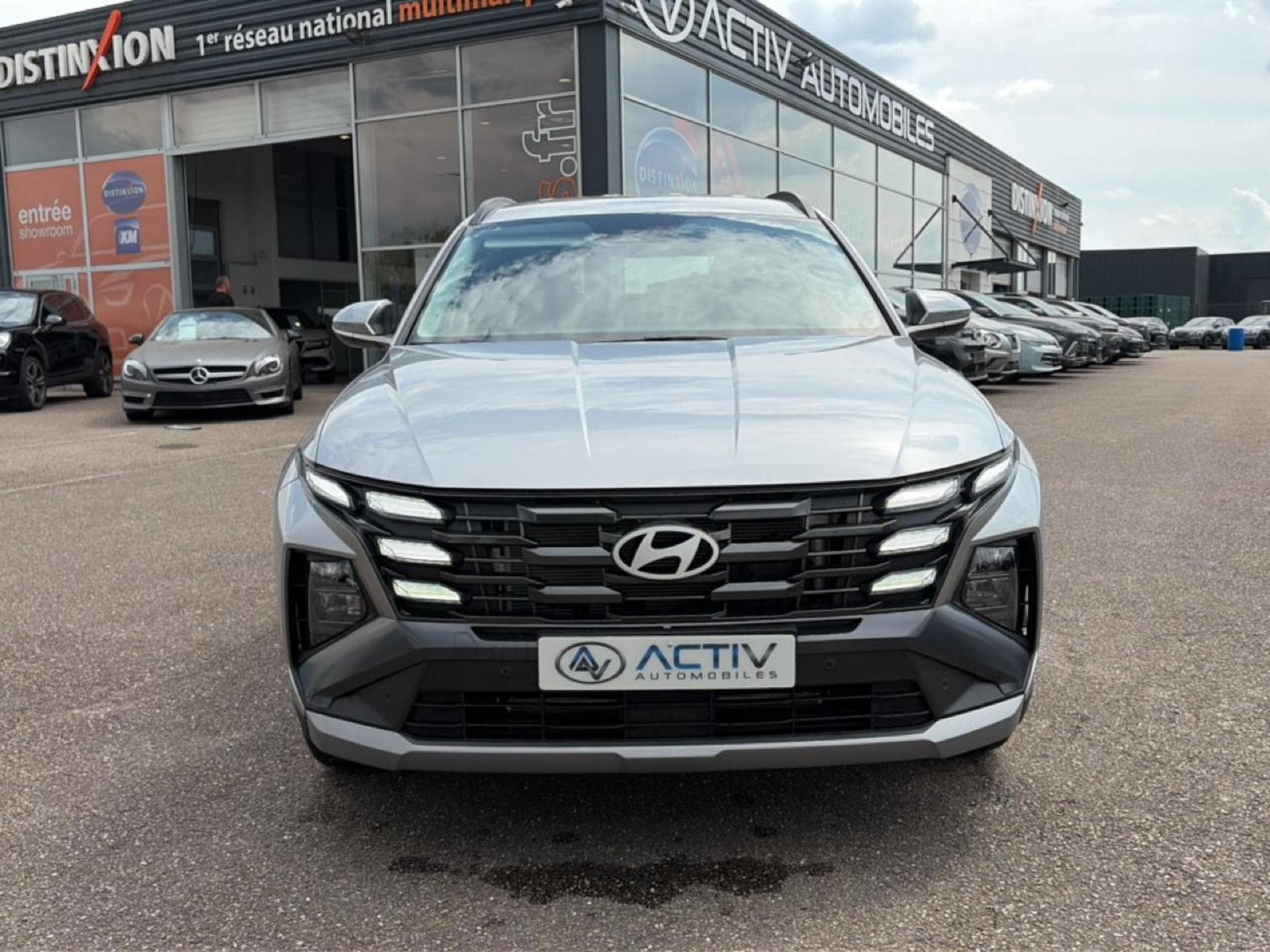 Hyundai TUCSON 1.6 T-GDI 239 HYBRID INTUITIVE (2026) - Photo 2
