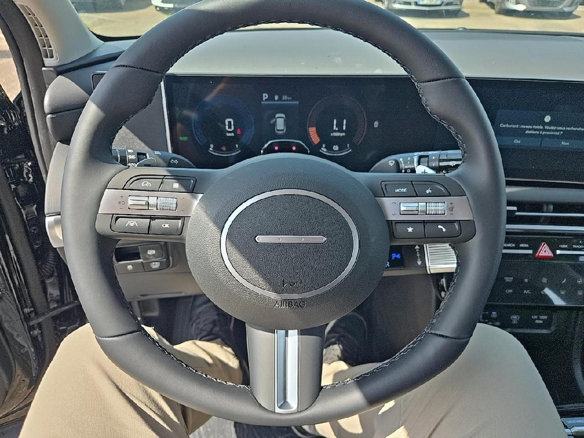 Hyundai TUCSON 1.6 T-GDI 239 HYBRID INTUITIVE (2026) - Photo 16