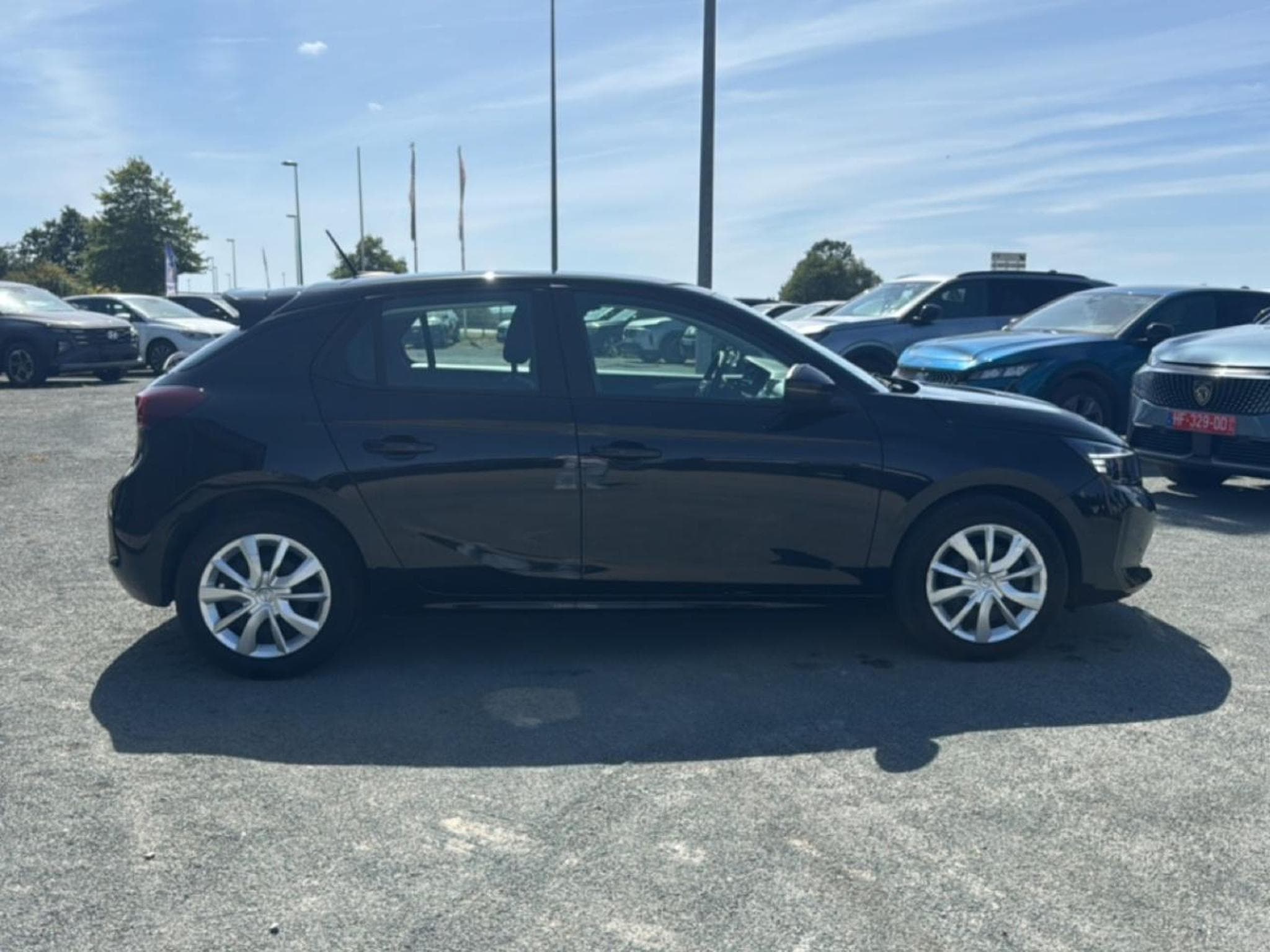 Opel CORSA 1.2 TURBO 100 EDITION BVA8 (2025) - Photo 4