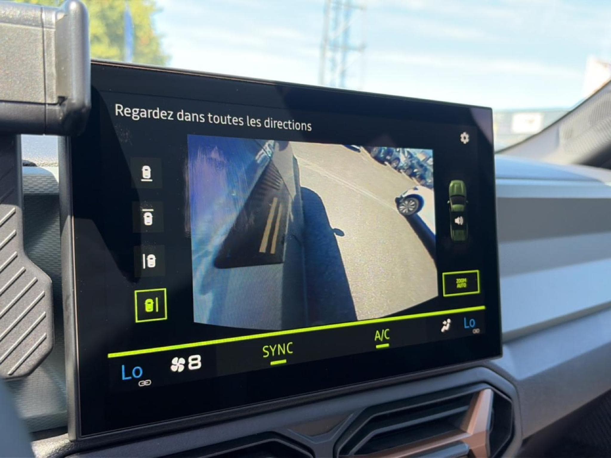 Dacia BIGSTER 1.2 MILD HYBRID 140 EXTREME (2026) - Photo 20