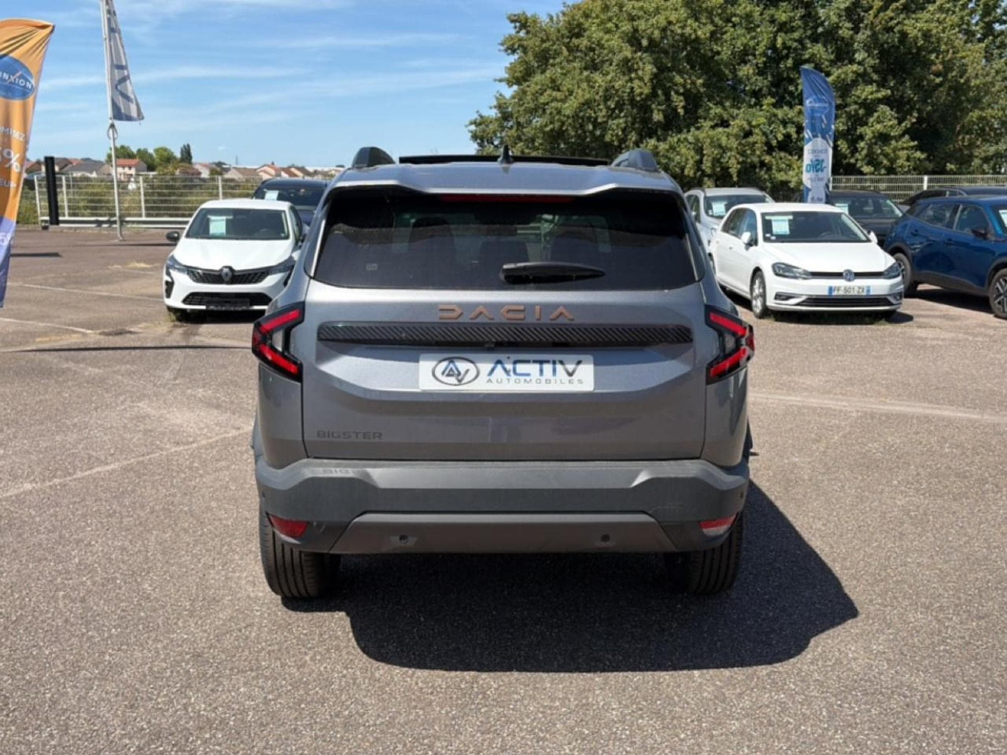Dacia BIGSTER 1.2 MILD HYBRID 140 EXTREME (2026) - Photo 6
