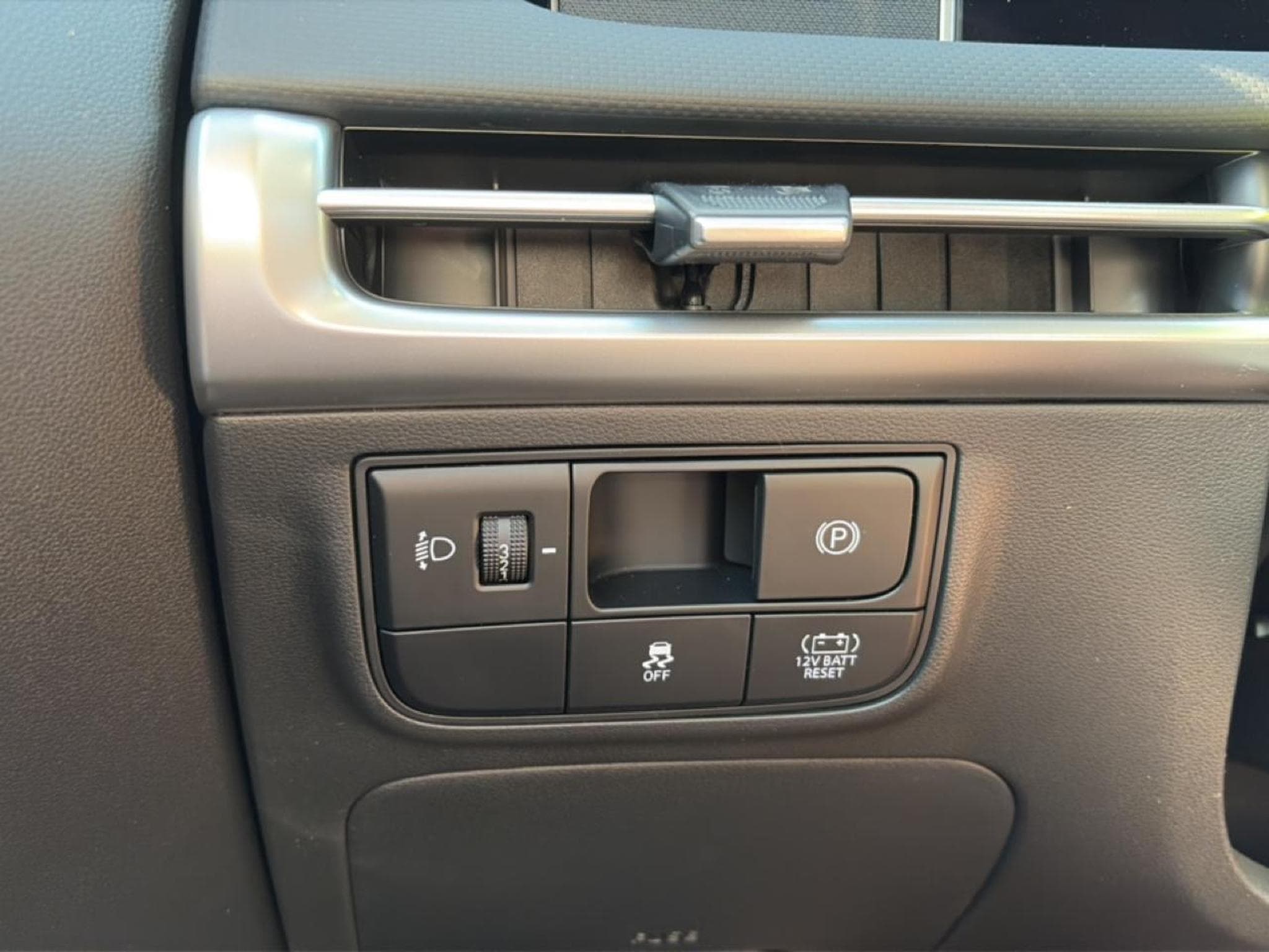 Hyundai TUCSON 1.6 T-GDI 239 HYBRID INTUITIVE (2026) - Photo 12